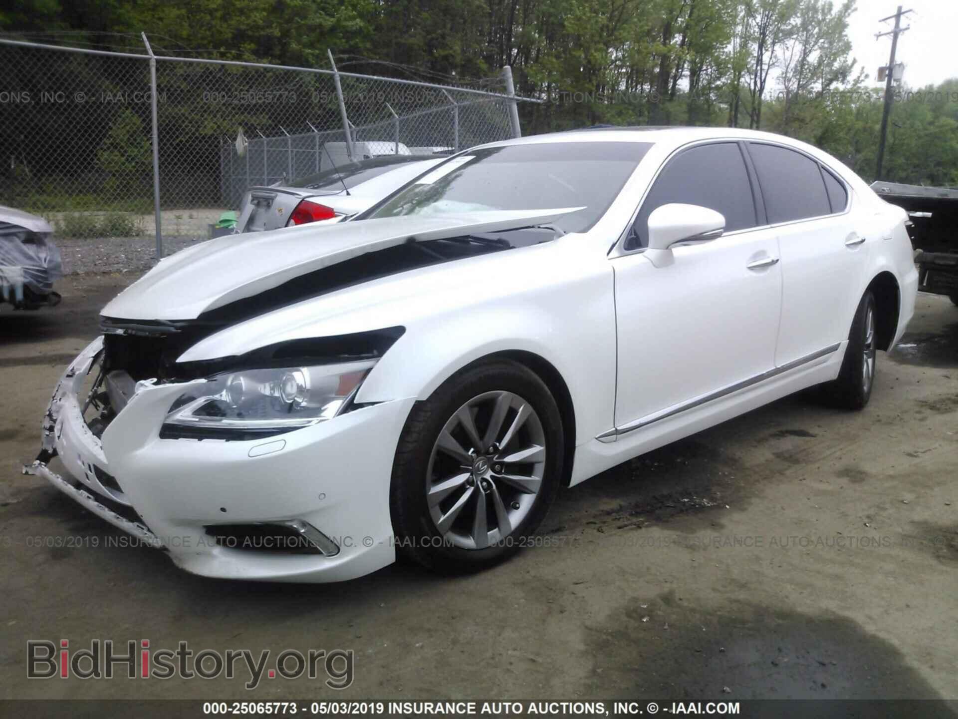 2013 LEXUS LS - VIN: JTHCL5EF4D5015994 - Photo 2