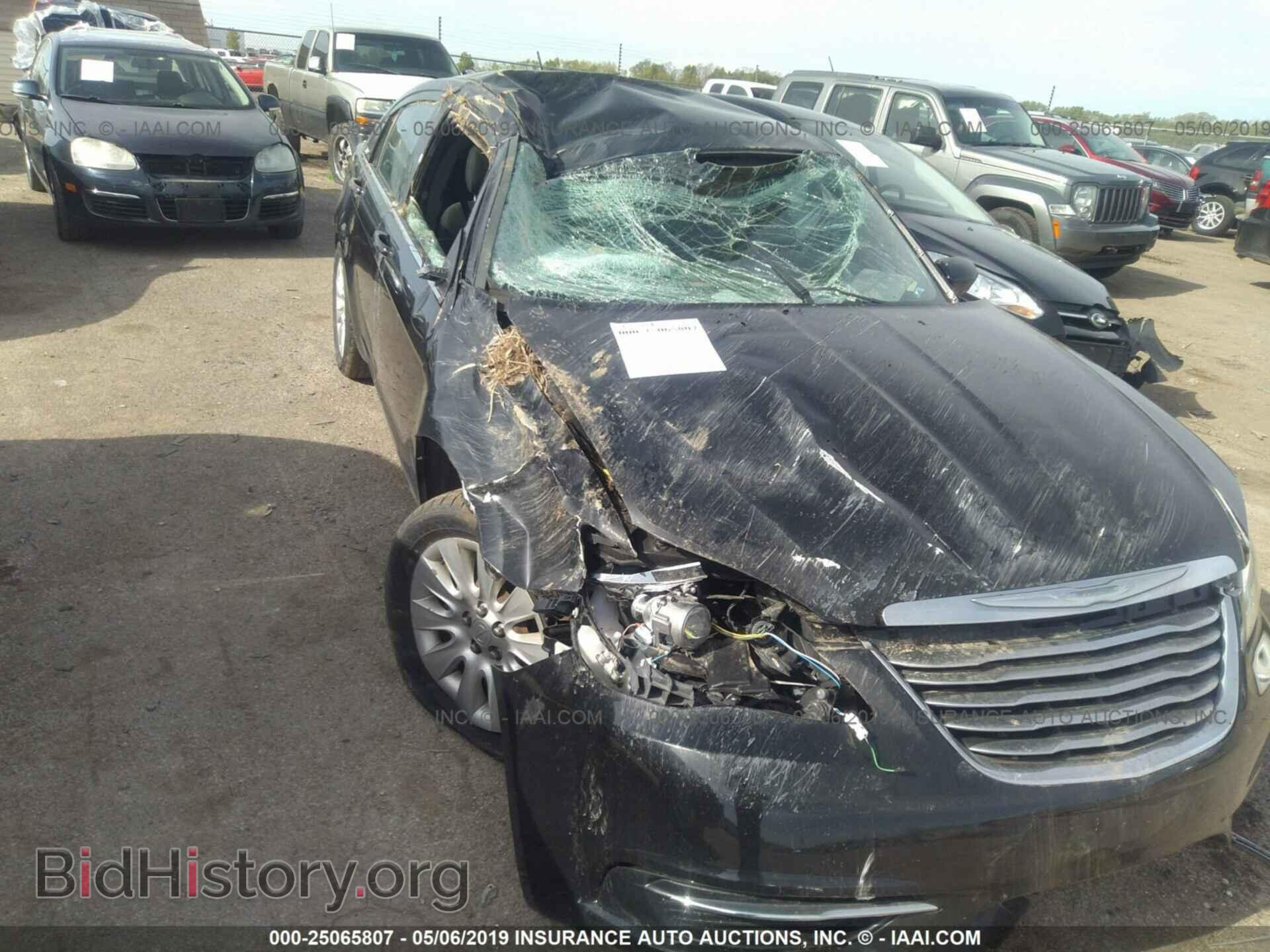 2012 CHRYSLER 200 - VIN: 1C3CCBAB3CN218736 - Фото 6