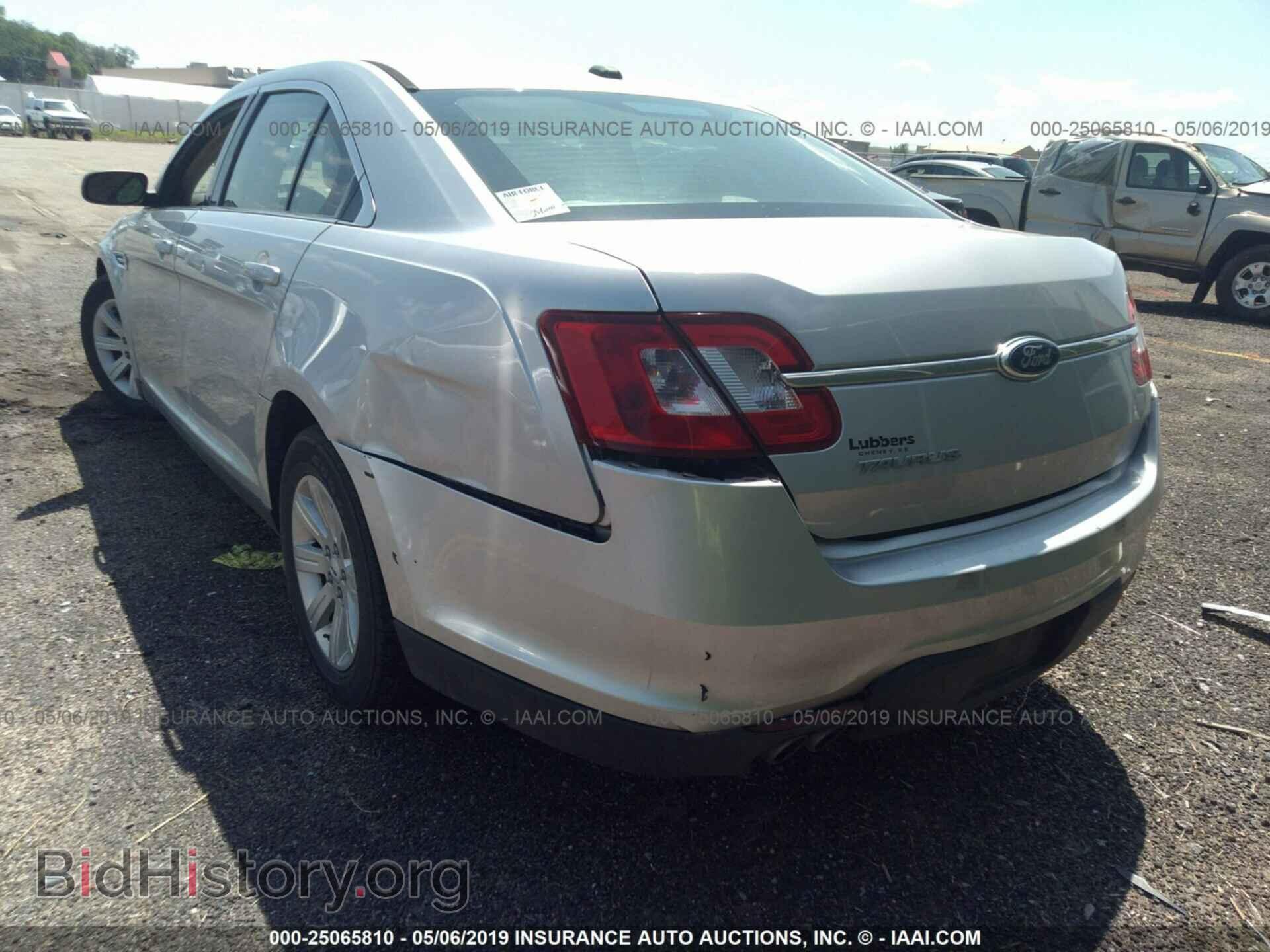 2011 FORD TAURUS - VIN: 1FAHP2DW2BG155495 - Фото 3