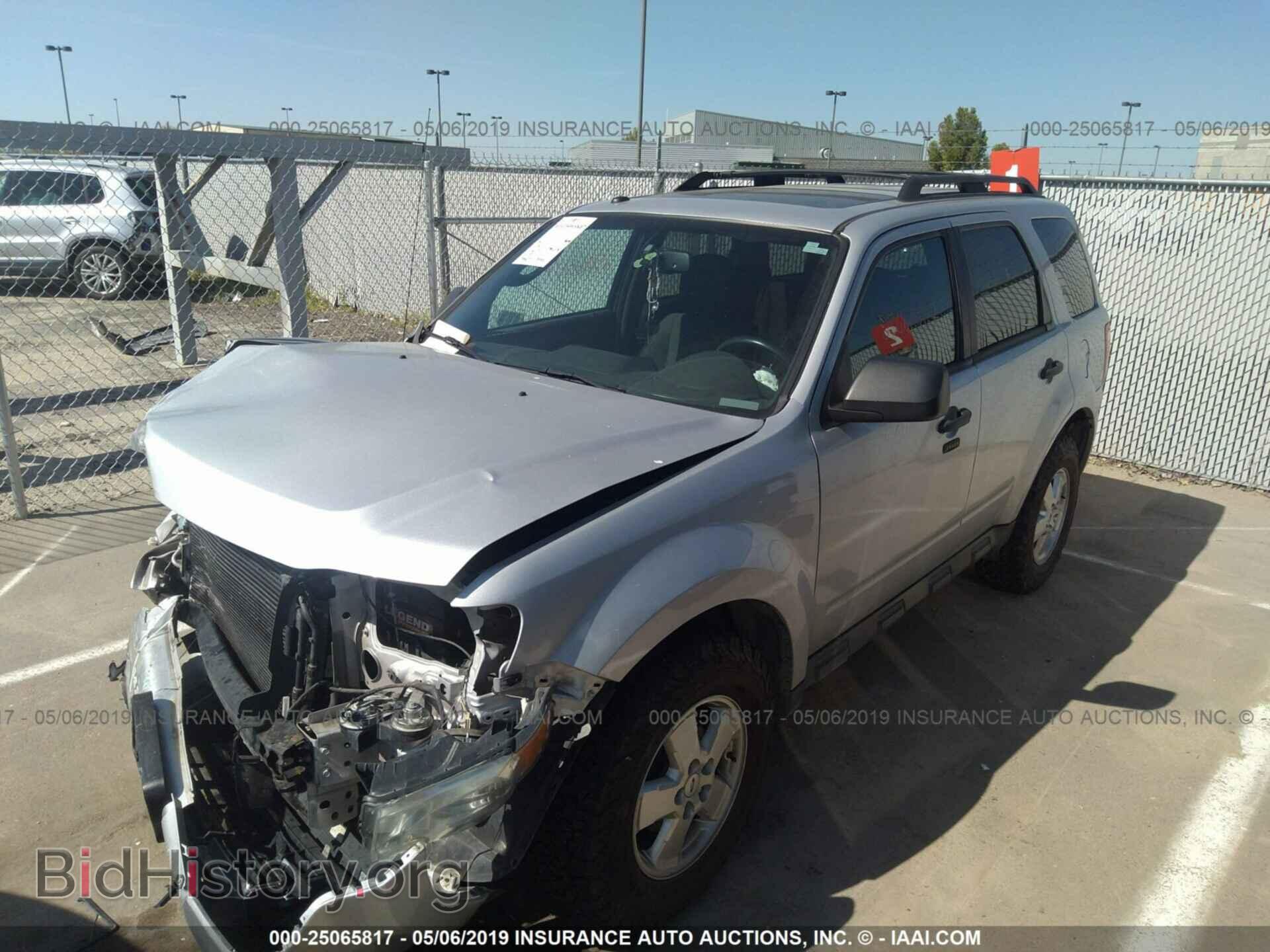 2011 FORD ESCAPE - VIN: 1FMCU9DG5BKB39315 - Фото 2