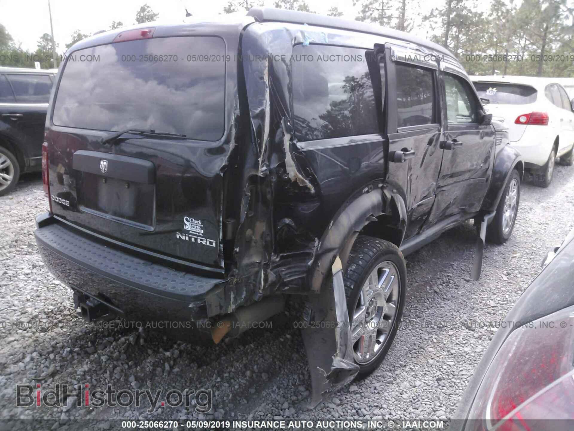 2011 DODGE NITRO - VIN: 1D4PT4GK5BW602304 - Photo 4