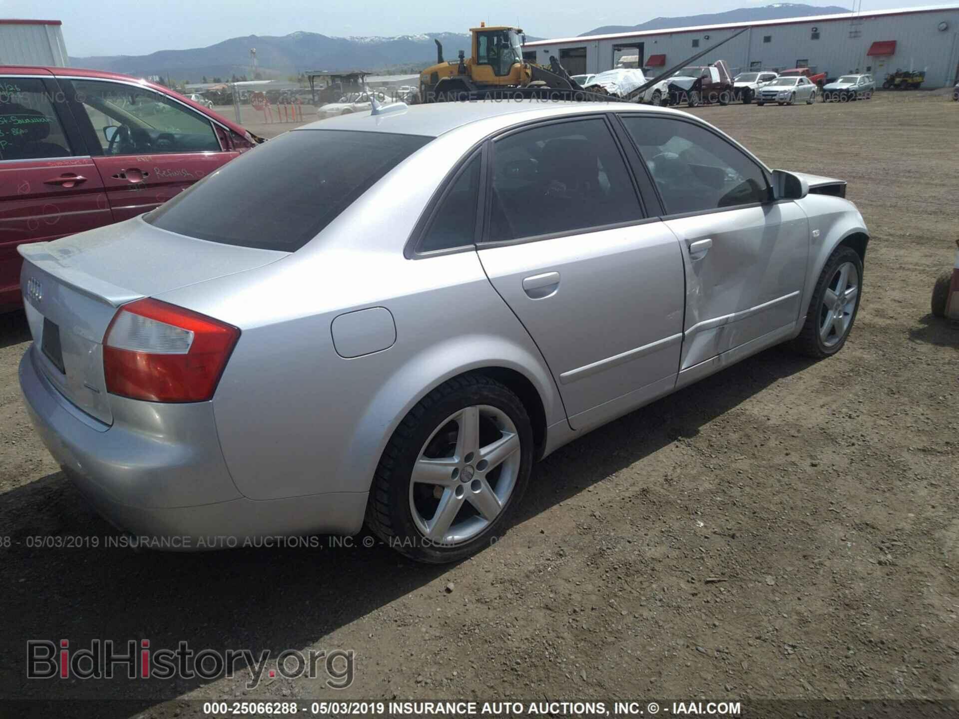 2005 AUDI A4 - VIN: WAULC68E45A096737 - Фото 4