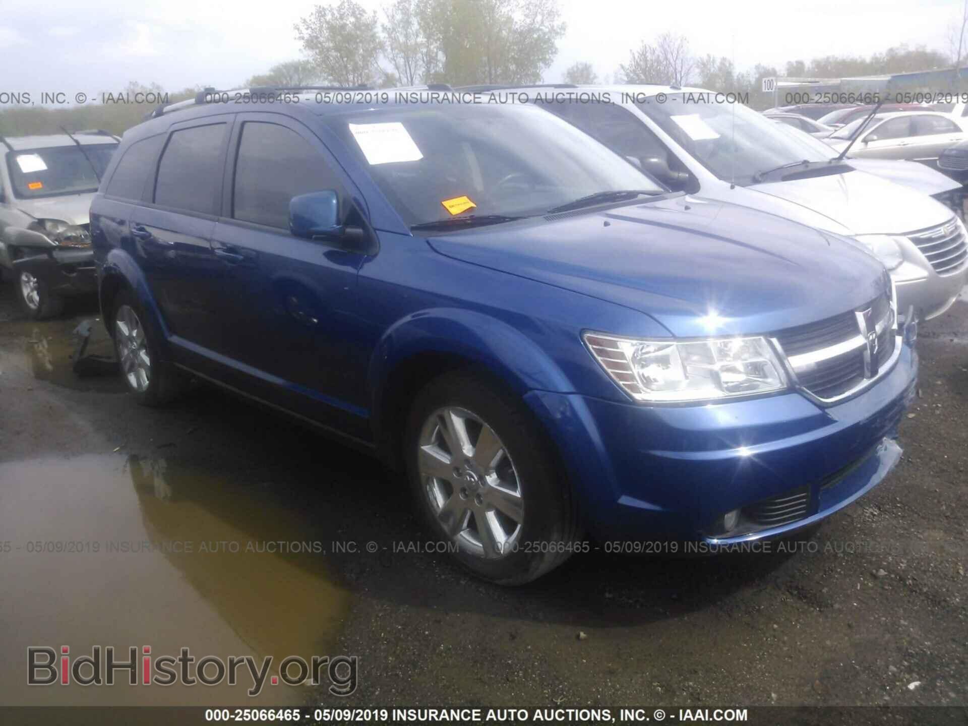 Фотография 3D4PH5FVXAT283408 - DODGE JOURNEY 2010