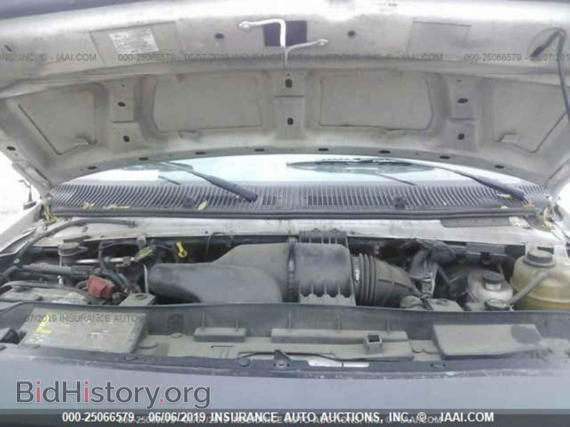 2010 FORD ECONOLINE - VIN: 1FTNE1EW2ADA02224 - Фото 9