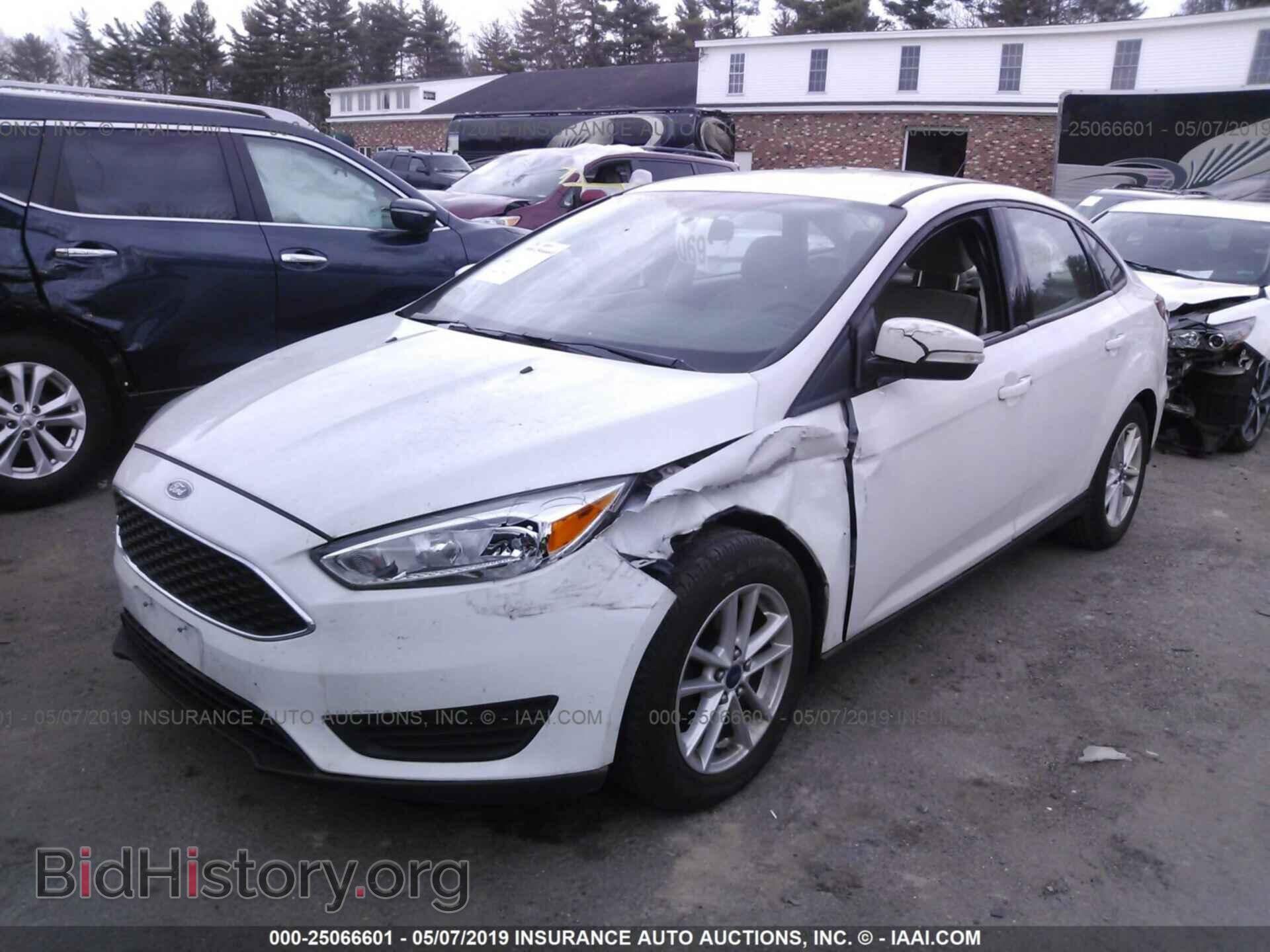 2015 FORD FOCUS - VIN: 1FADP3F21FL251582 - Photo 2