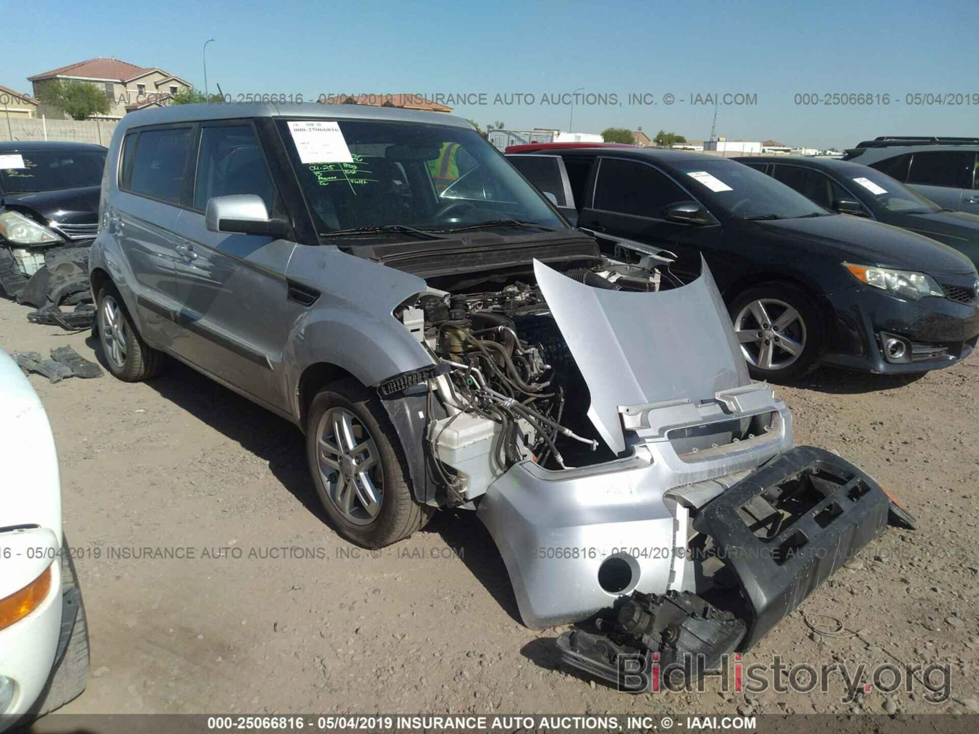 Photo KNDJT2A29B7335792 - KIA SOUL 2011