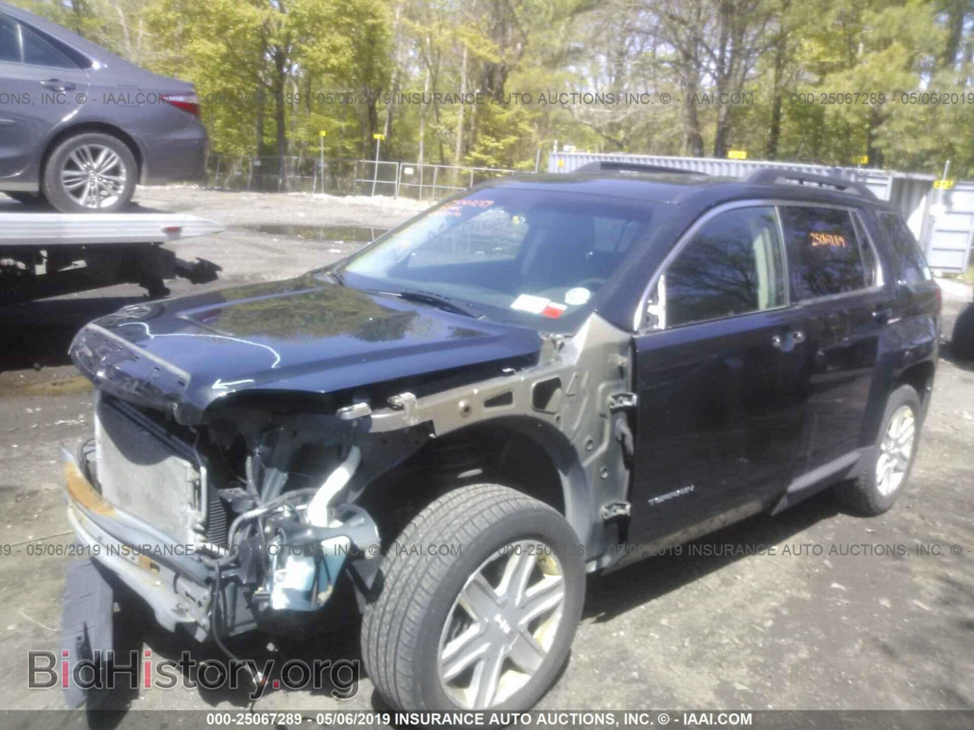 2011 GMC TERRAIN - VIN: 2CTALSEC0B6216956 - Photo 2
