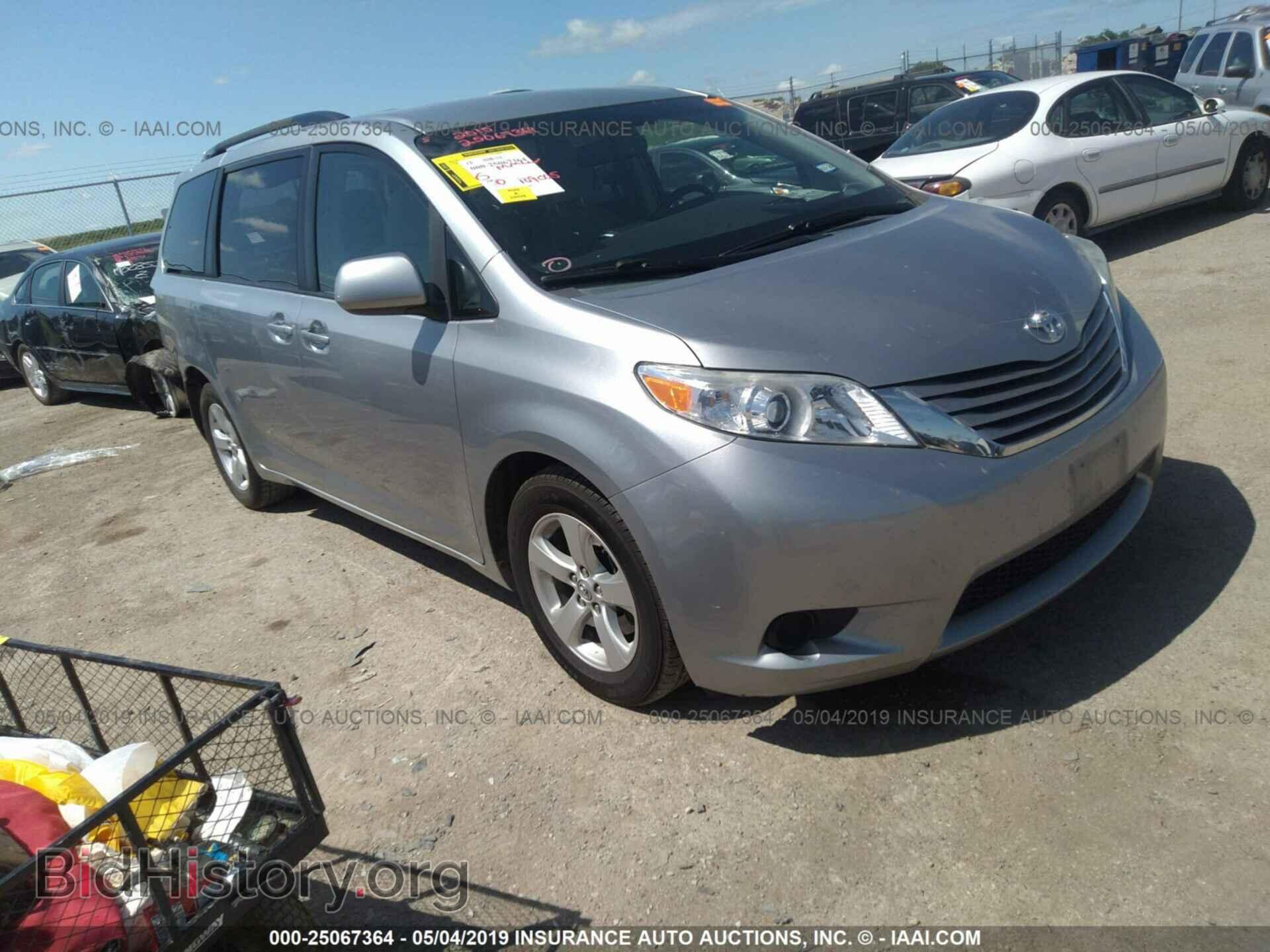 Photo 5TDKK3DC4FS589648 - TOYOTA SIENNA 2015