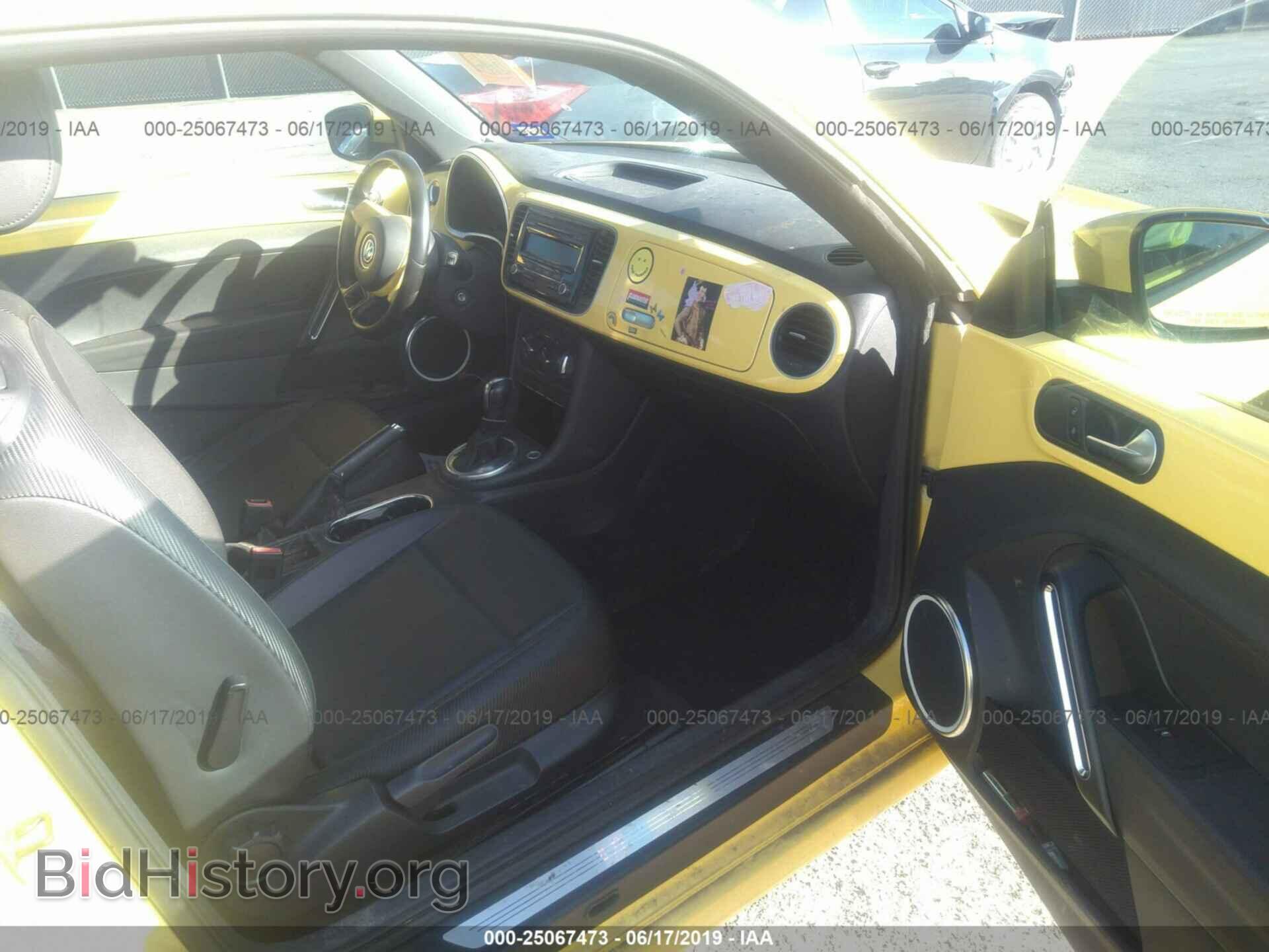 2012 VOLKSWAGEN BEETLE - VIN: 3VWJP7AT9CM602671 - Фото 5