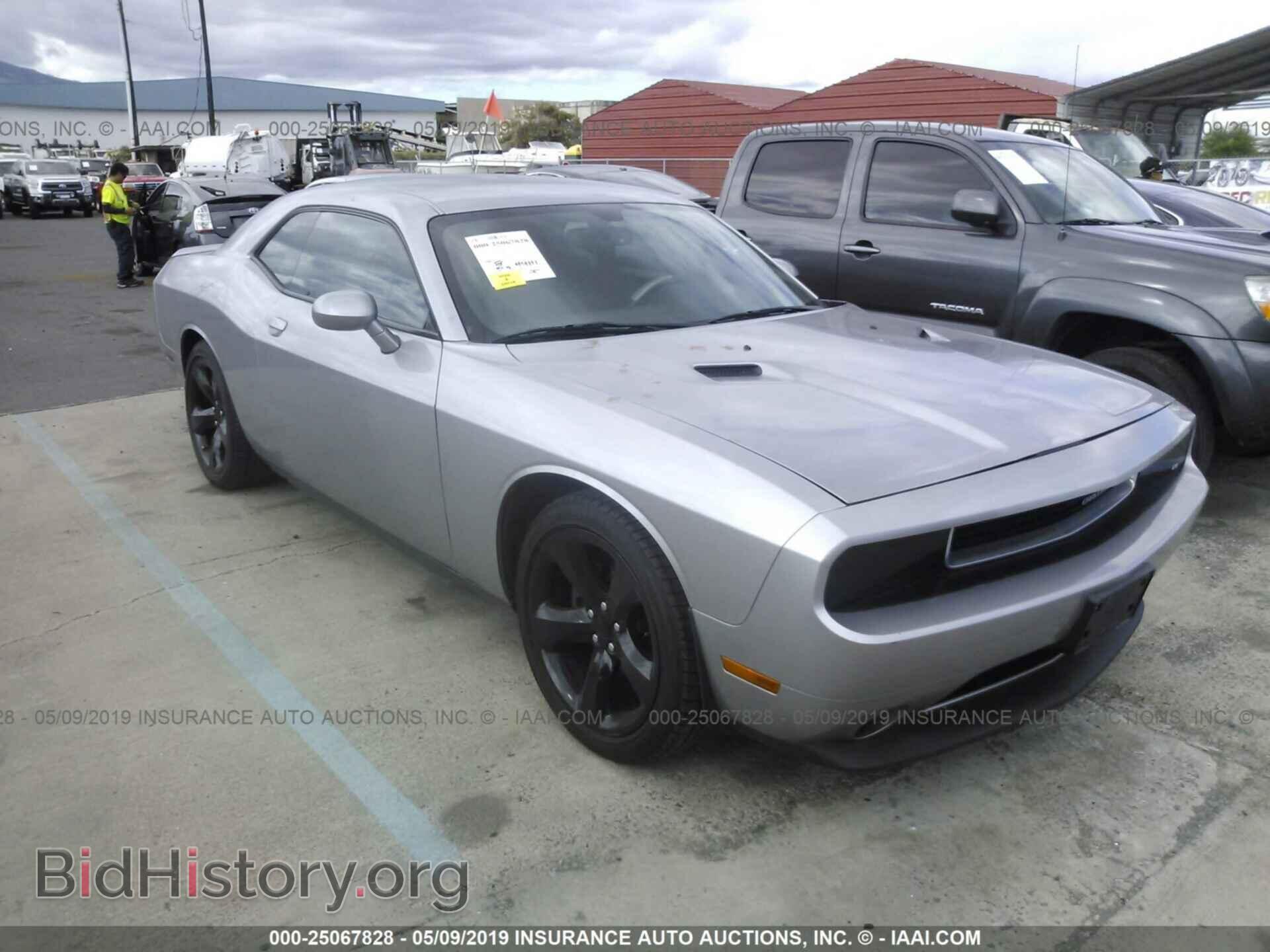 Photo 2C3CDYAG4DH685637 - DODGE CHALLENGER 2013