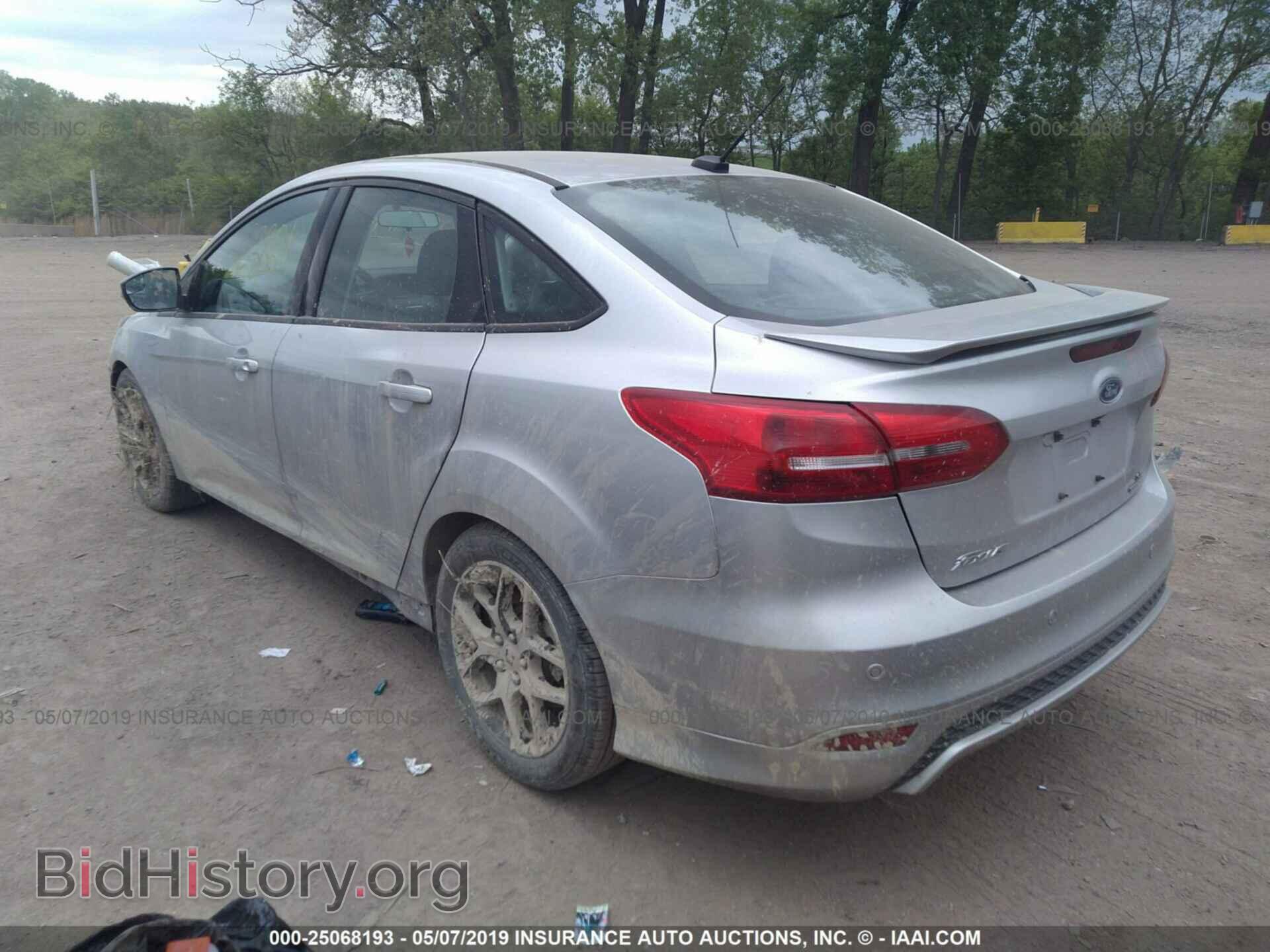 2015 FORD FOCUS - VIN: 1FADP3F20FL383569 - Photo 3
