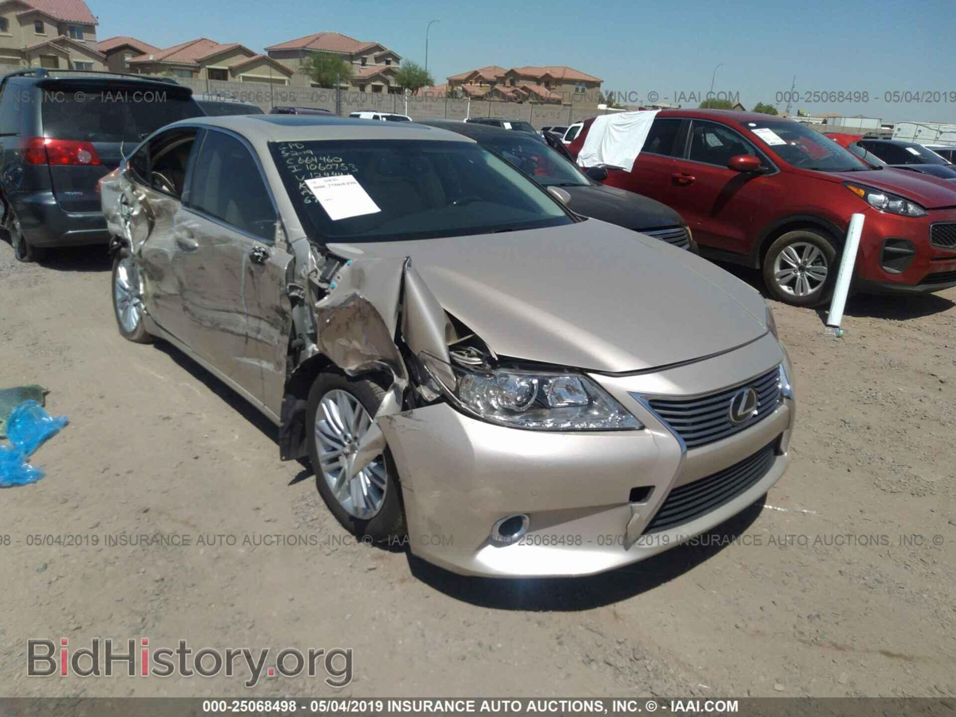 Photo JTHBK1GG4E2124441 - LEXUS ES 2014