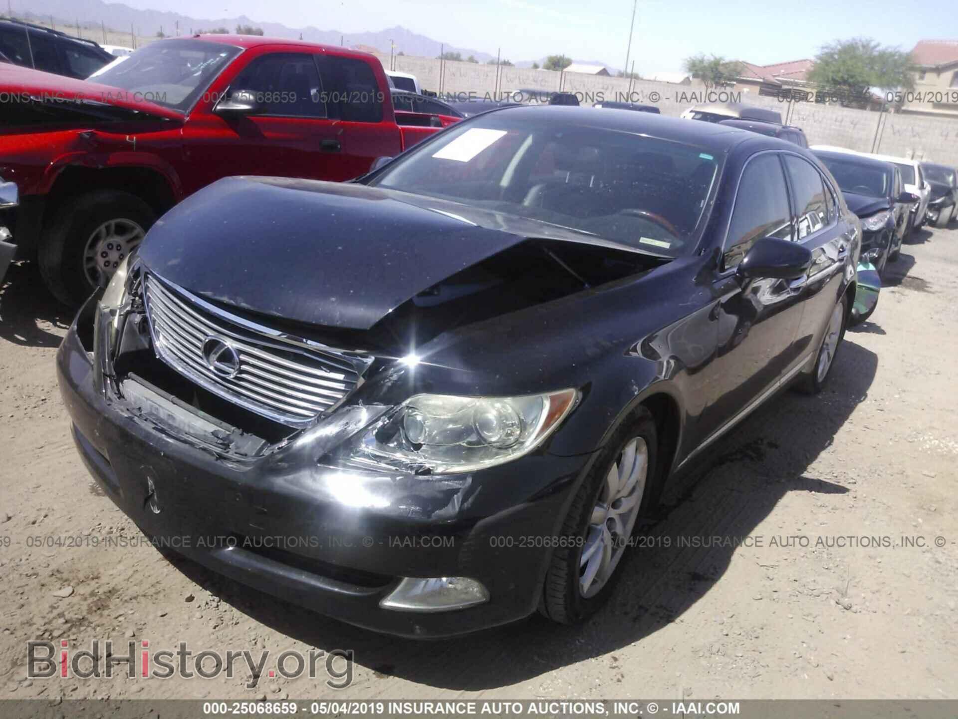 2007 LEXUS LS - VIN: JTHBL46F475004180 - Photo 2