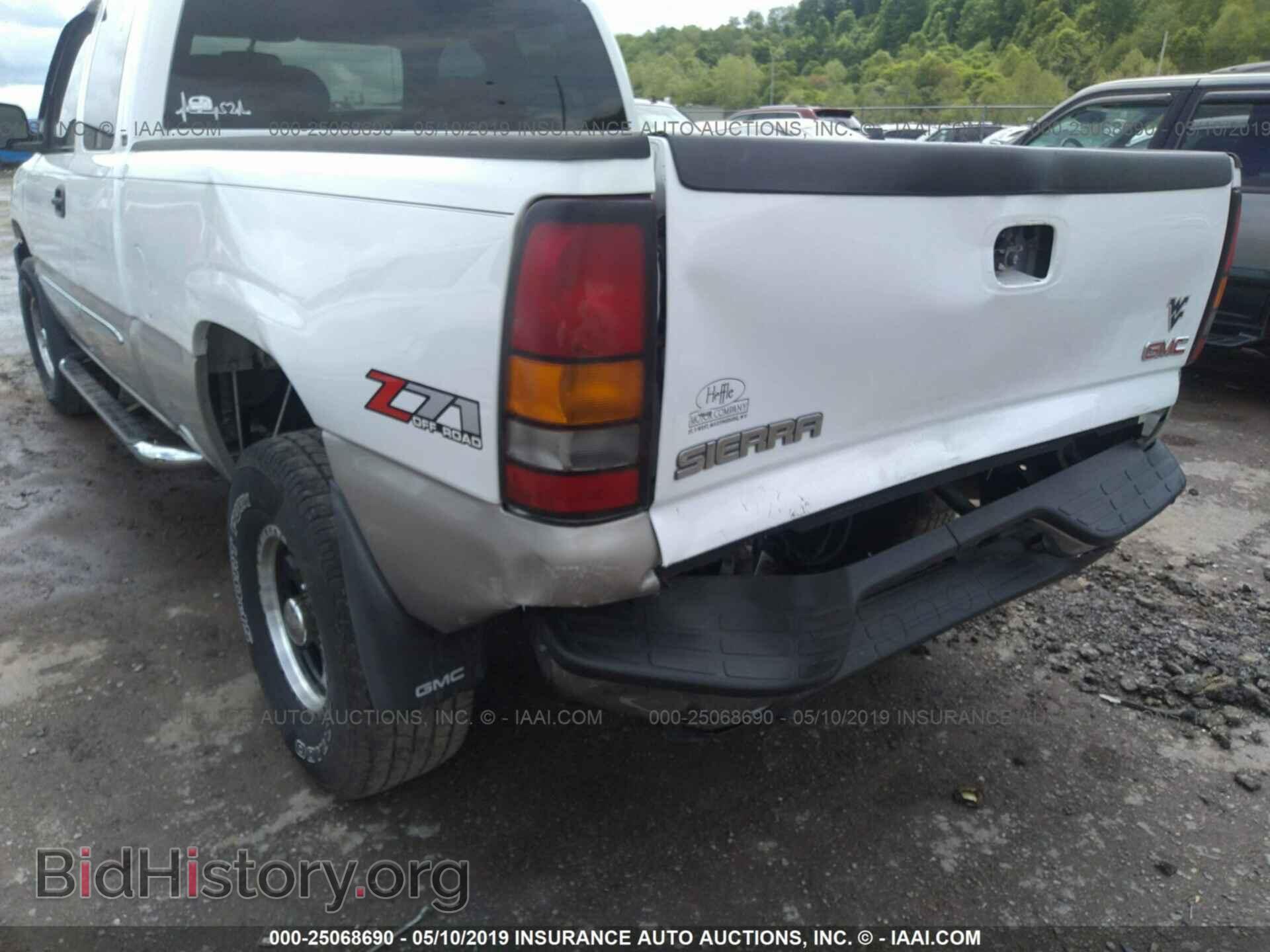 2004 GMC NEW SIERRA - VIN: 2GTEK19T041274537 - Фото 6