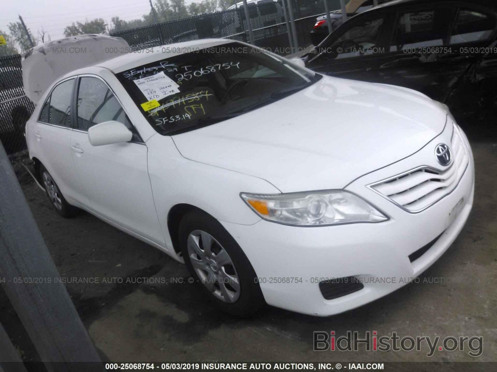 Photo 4T1BF3EK1BU673695 - TOYOTA CAMRY 2011