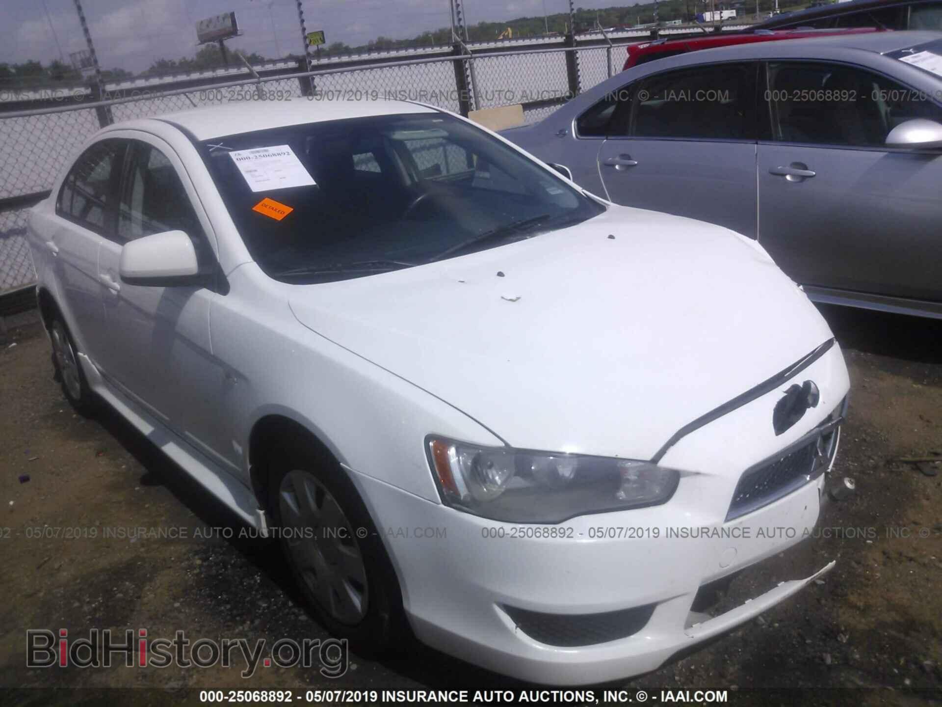 Фотография JA32U2FU2EU019568 - MITSUBISHI LANCER 2014