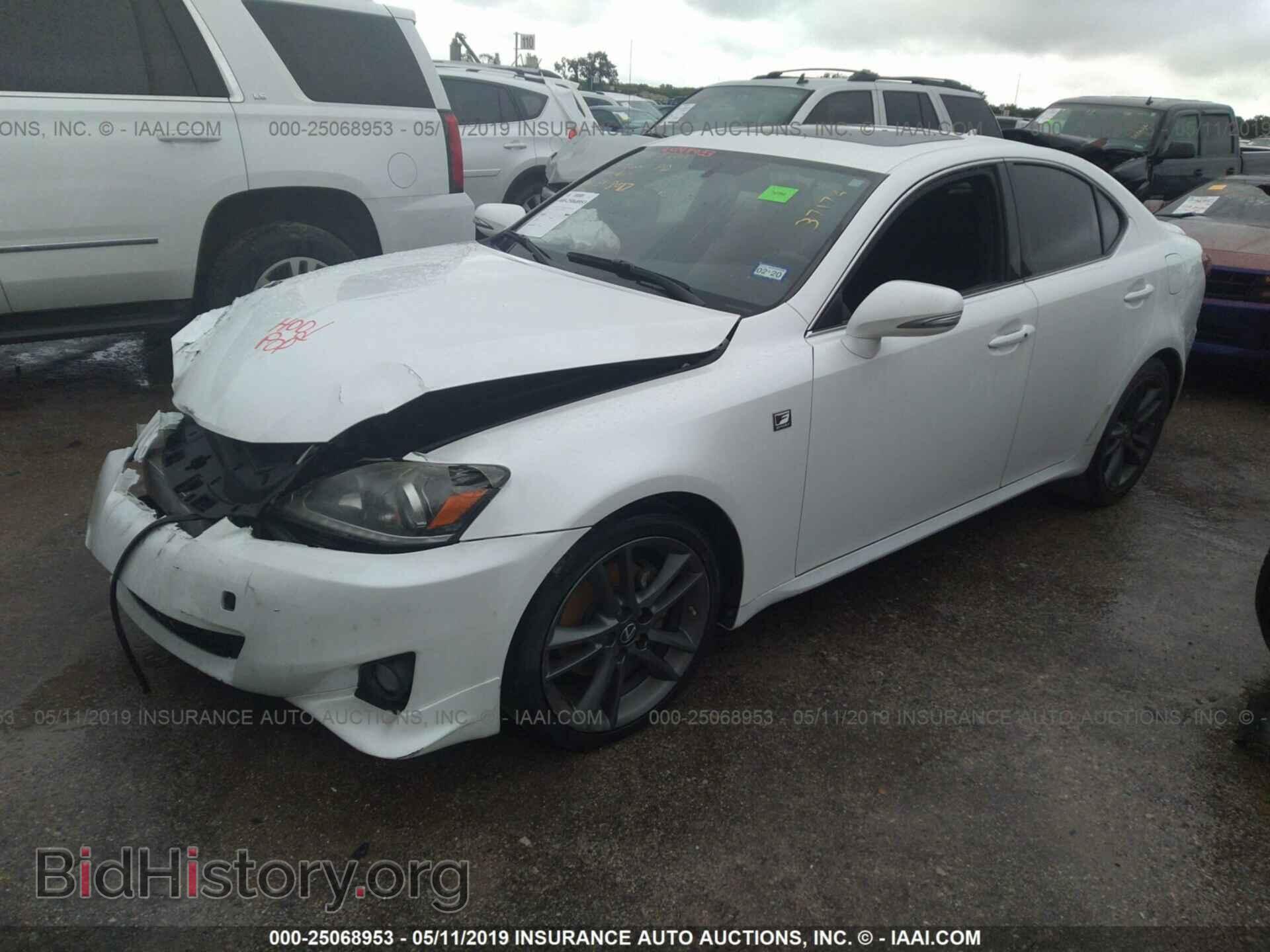 2011 LEXUS IS - VIN: JTHBF5C26B5137174 - Фото 2