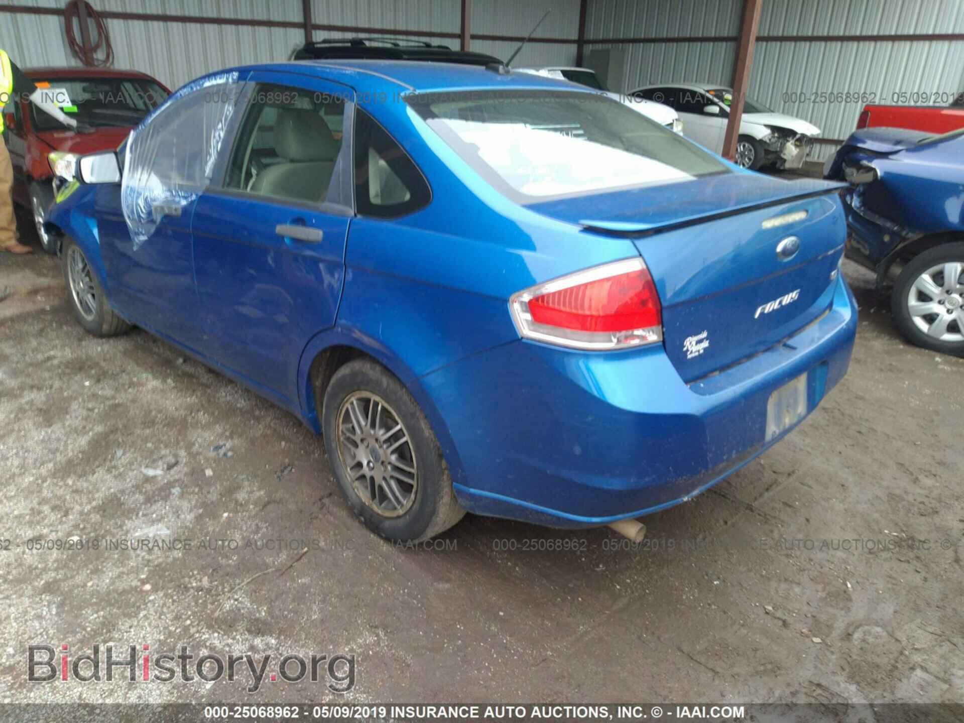 2011 FORD FOCUS - VIN: 1FAHP3FN8BW202433 - Фото 3