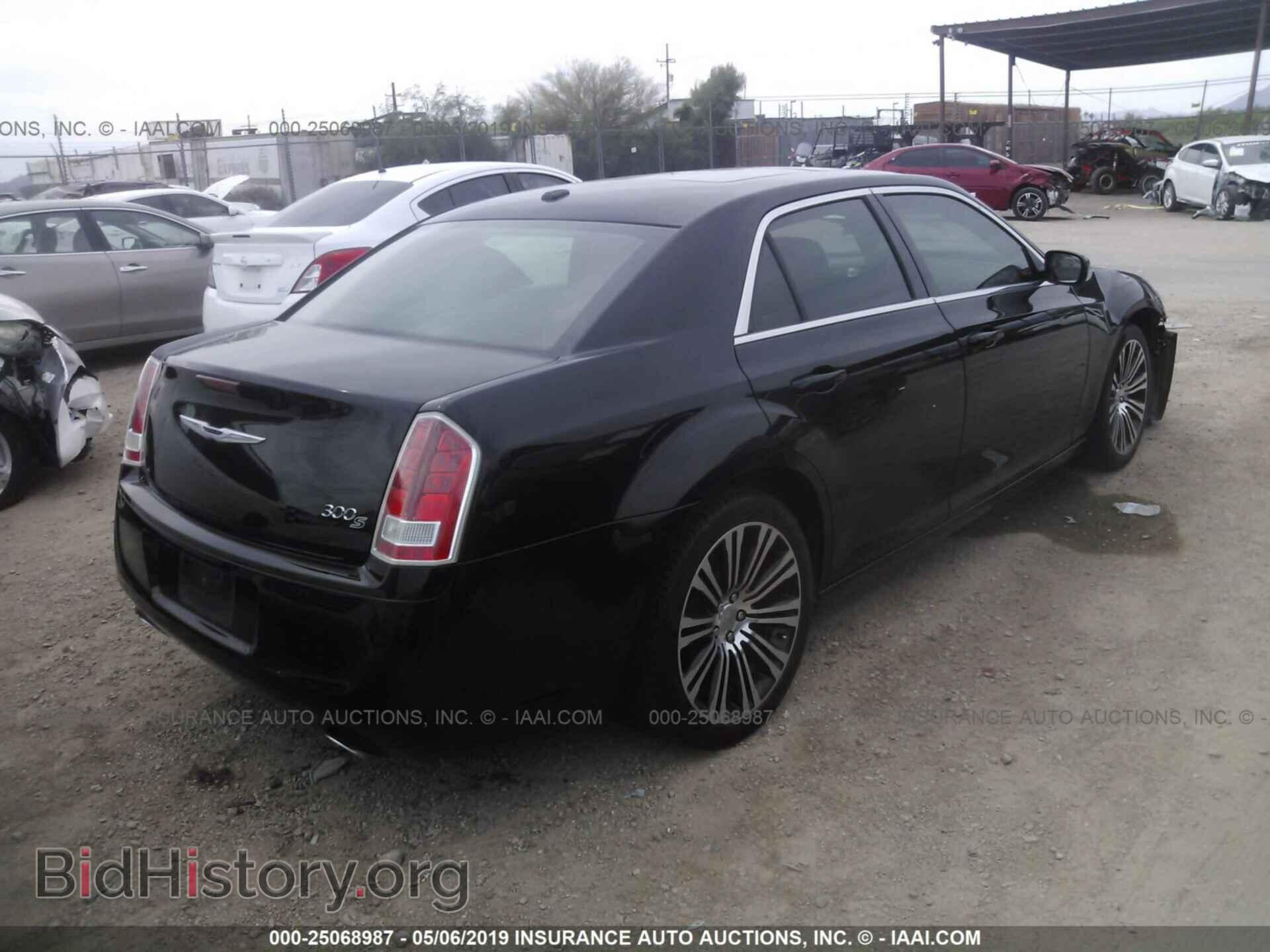 2012 CHRYSLER 300 - VIN: 2C3CCADT3CH245555 - Фото 4
