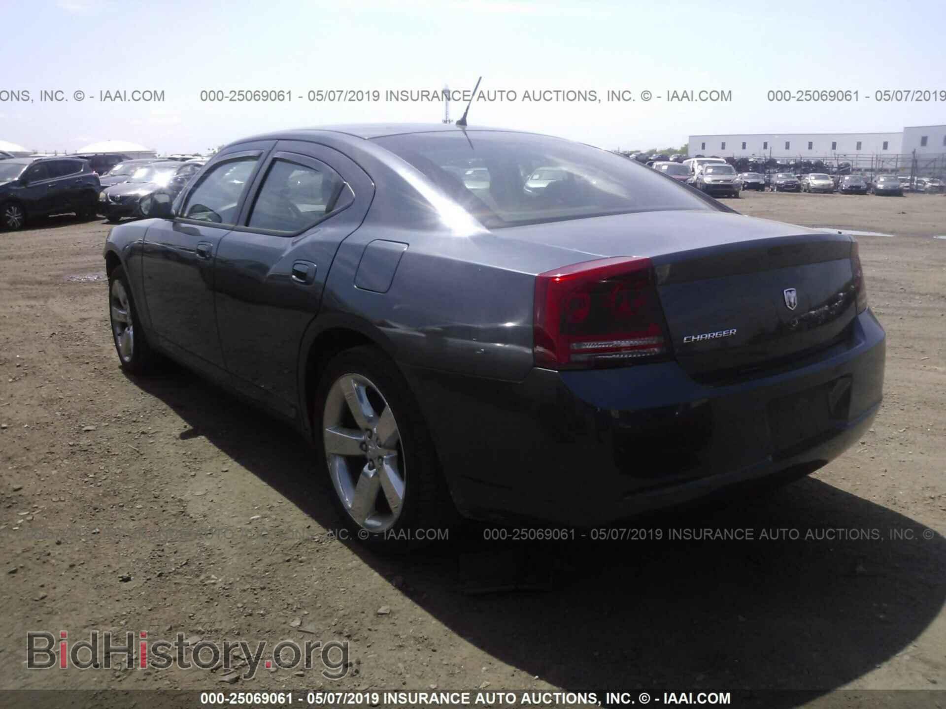 2008 DODGE CHARGER - VIN: 2B3KA43R68H101057 - Фото 3