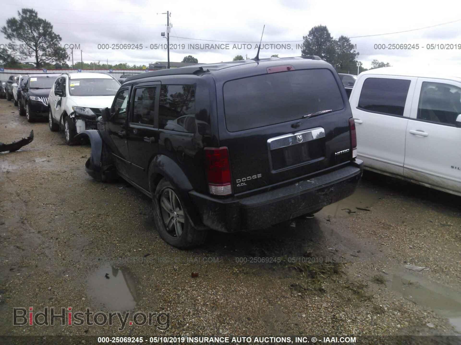 2011 DODGE NITRO - VIN: 1D4PT7GX0BW556491 - Photo 3