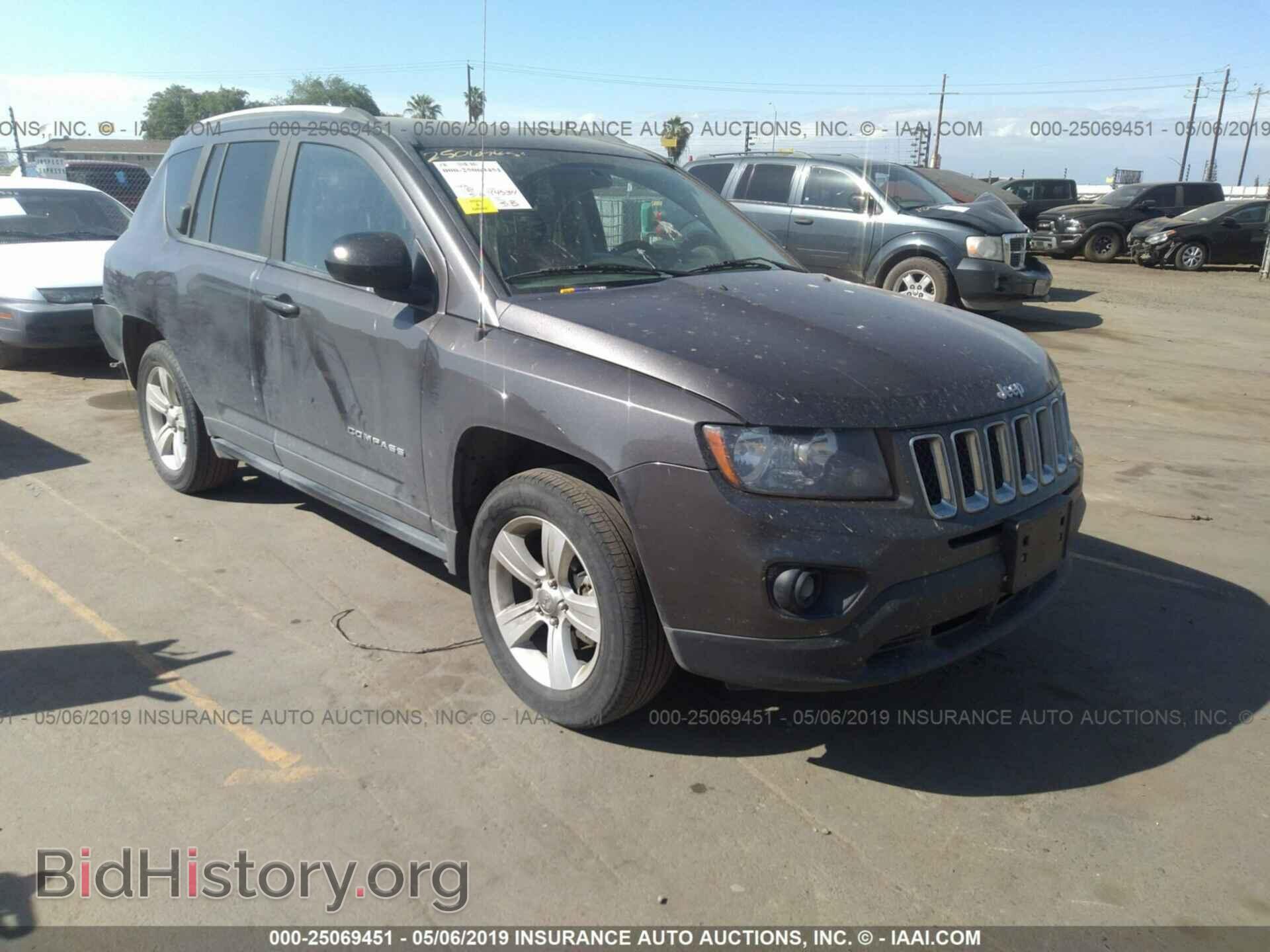 Фотография 1C4NJDBBXFD317004 - JEEP COMPASS 2015