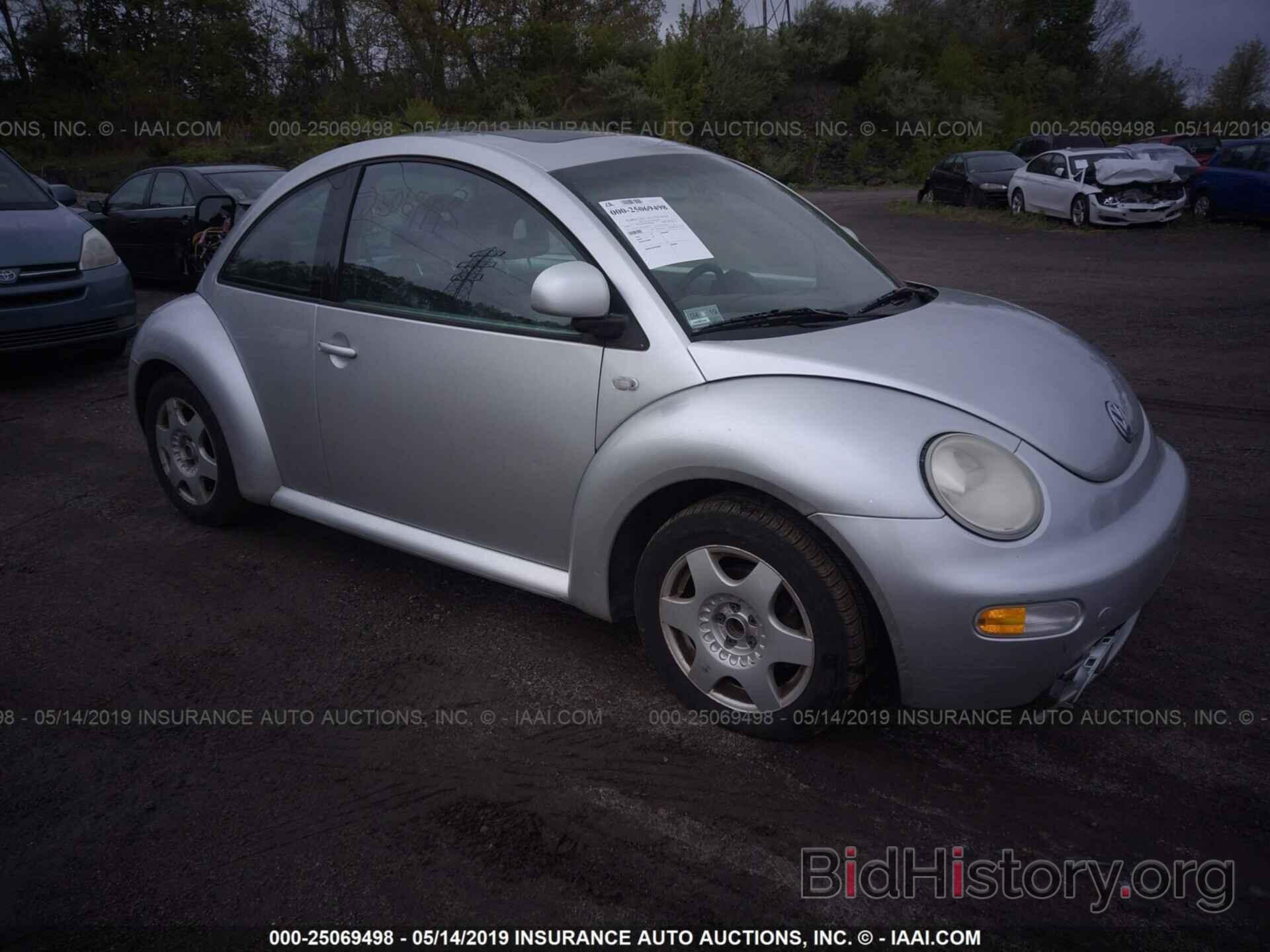 Фотография 3VWCC21C8YM482750 - VOLKSWAGEN NEW BEETLE 2000