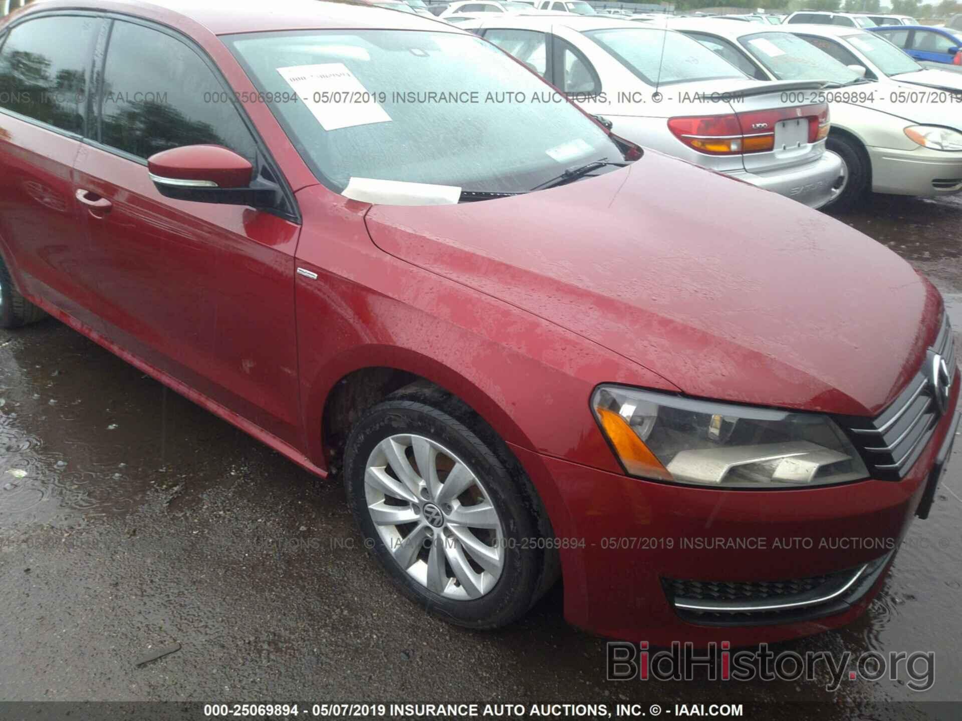 Photo 1VWAT7A36FC015152 - VOLKSWAGEN PASSAT 2015