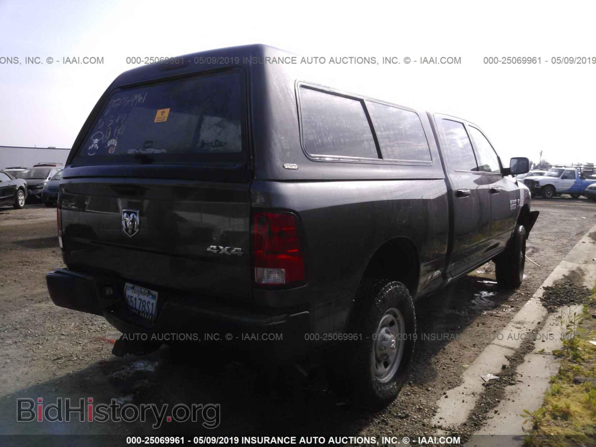 2014 RAM 2500 - VIN: 3C6UR5CL8EG225772 - Photo 4