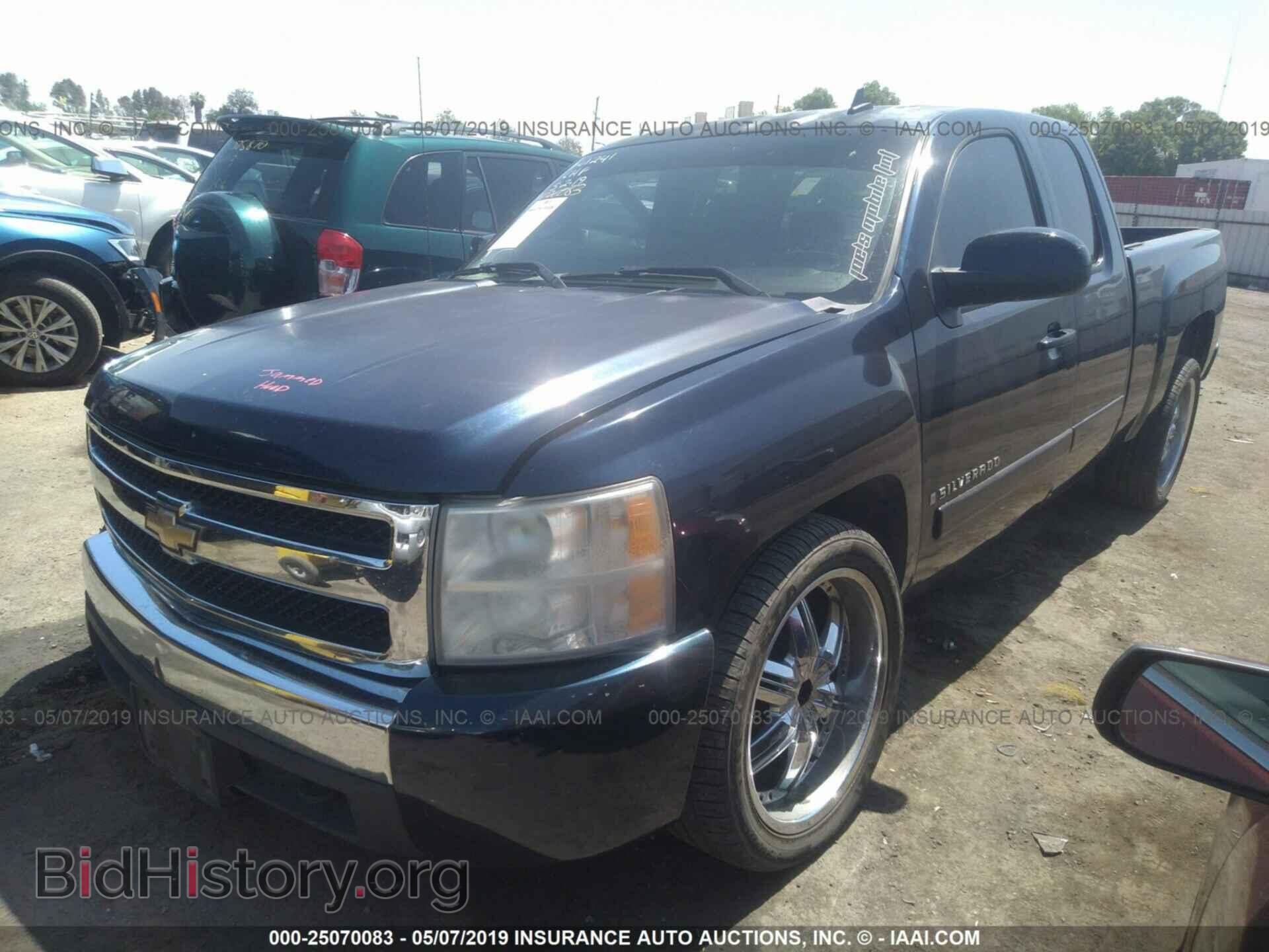 2008 CHEVROLET SILVERADO - VIN: 2GCEC19J481160106 - Фото 2