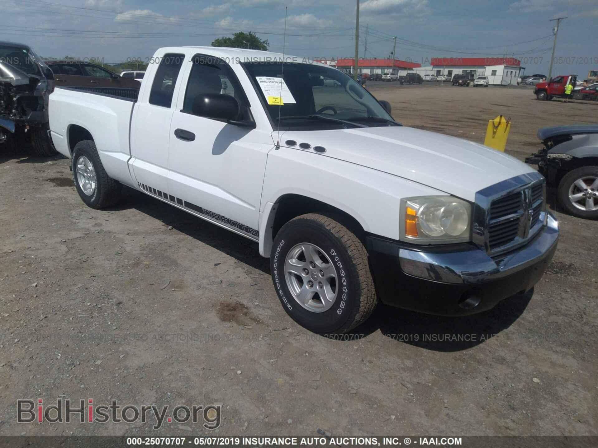 Photo 1D7HE42N75S271045 - DODGE DAKOTA 2005