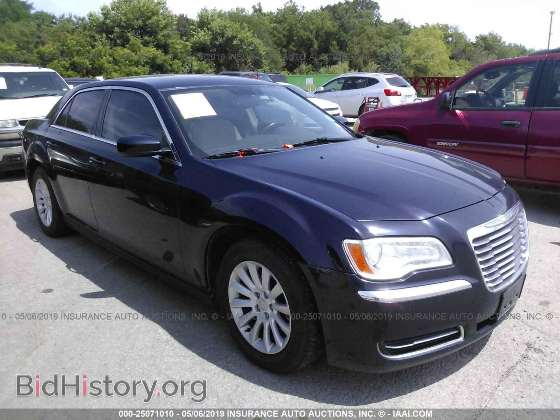 Photo 2C3CCAAG5CH117809 - CHRYSLER 300 2012