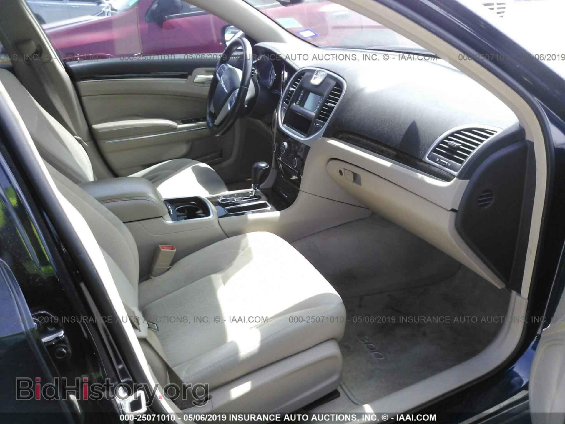 2012 CHRYSLER 300 - VIN: 2C3CCAAG5CH117809 - Photo 5