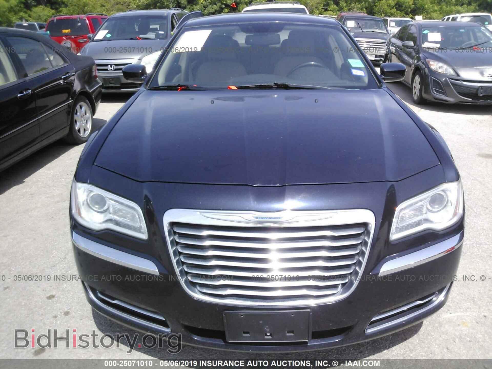 2012 CHRYSLER 300 - VIN: 2C3CCAAG5CH117809 - Photo 6