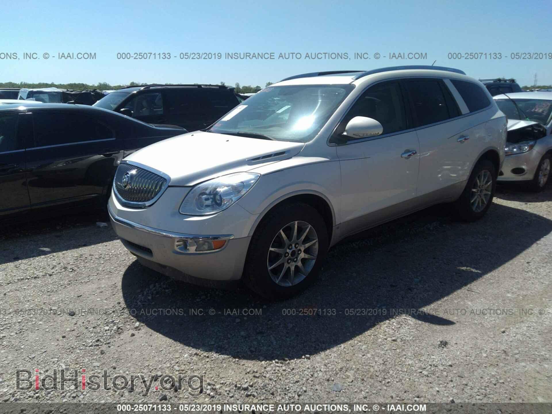 2009 BUICK ENCLAVE - VIN: 5GAER23D79J220394 - Фото 2