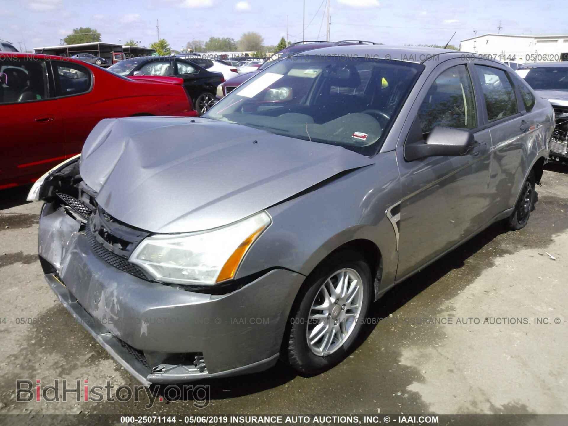 2008 FORD FOCUS - VIN: 1FAHP35N38W267670 - Фото 2