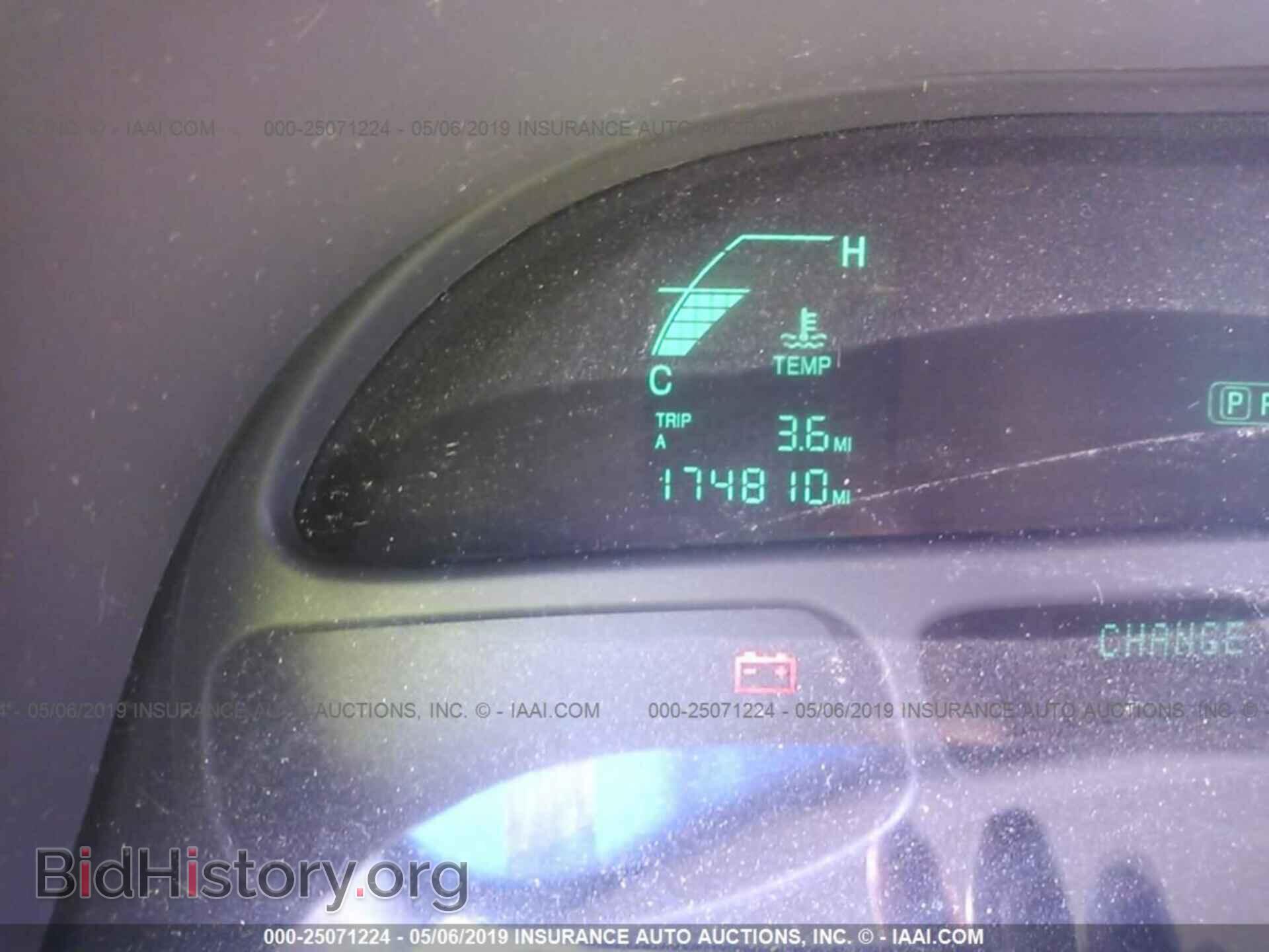 2002 CADILLAC DEVILLE - VIN: 1G6KD54Y32U112008 - Photo 7