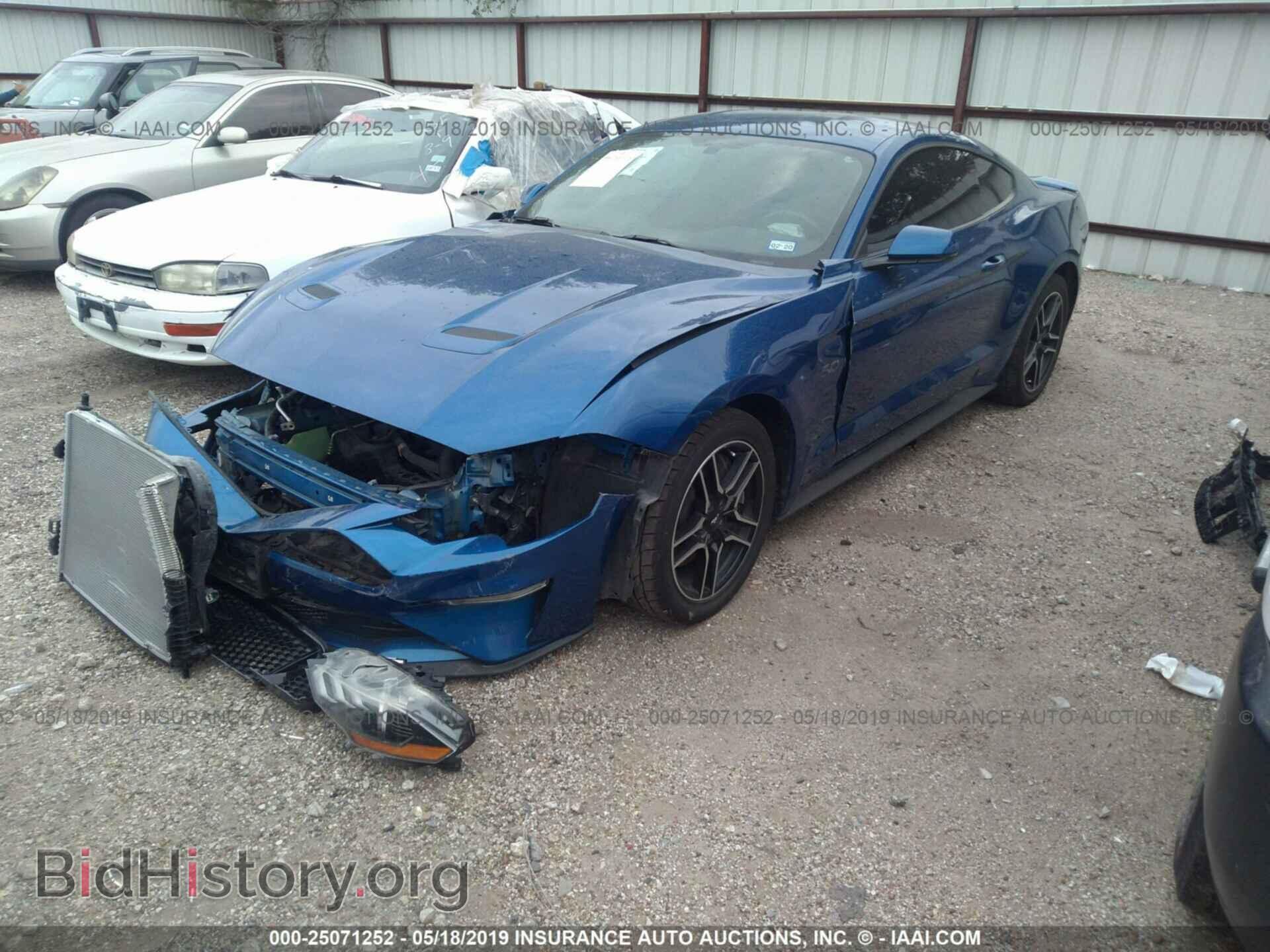 2018 FORD MUSTANG - VIN: 1FA6P8CFXJ5122833 - Фото 2