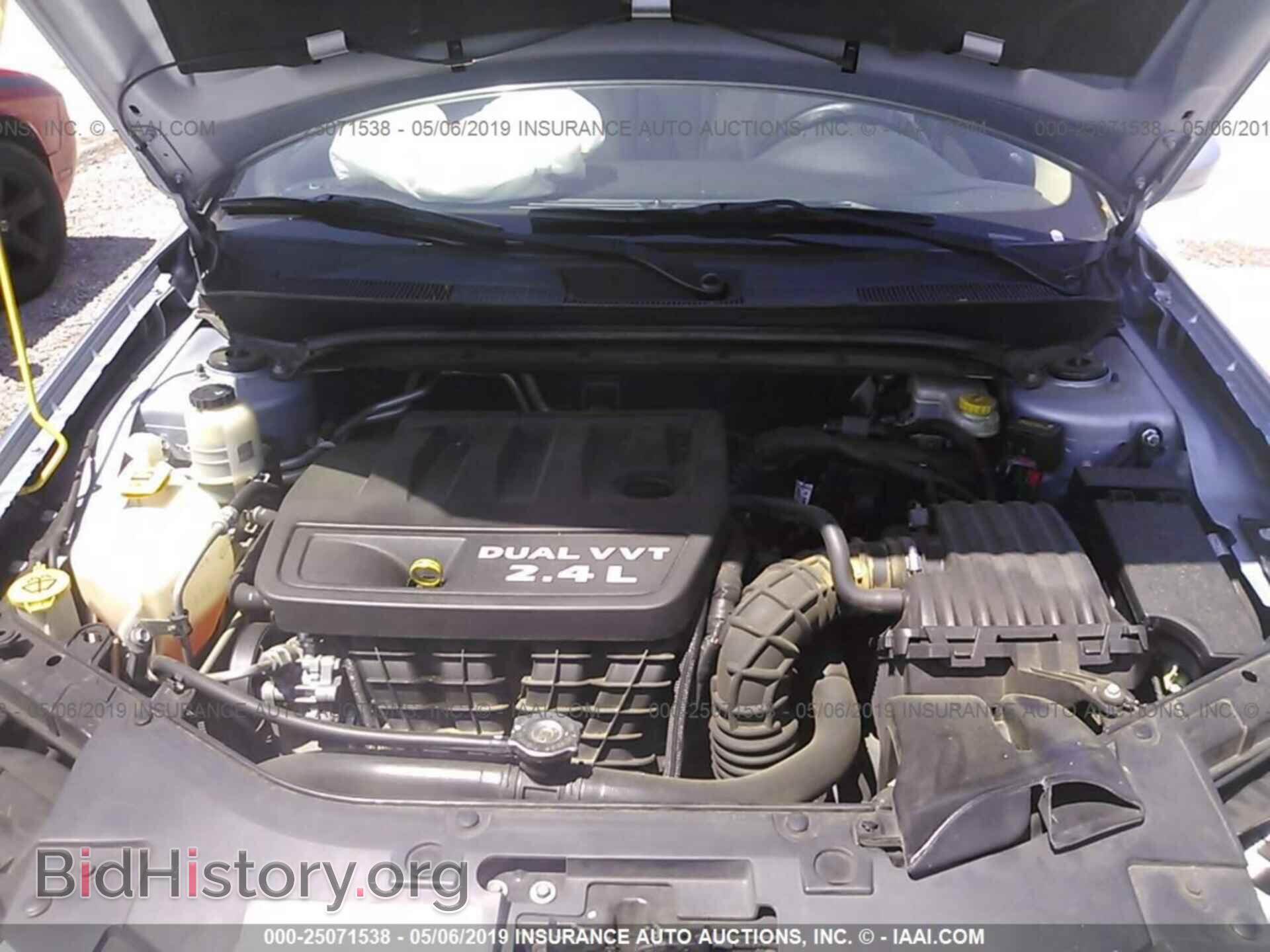 2012 CHRYSLER 200 - VIN: 1C3CCBBB2CN267585 - Photo 10