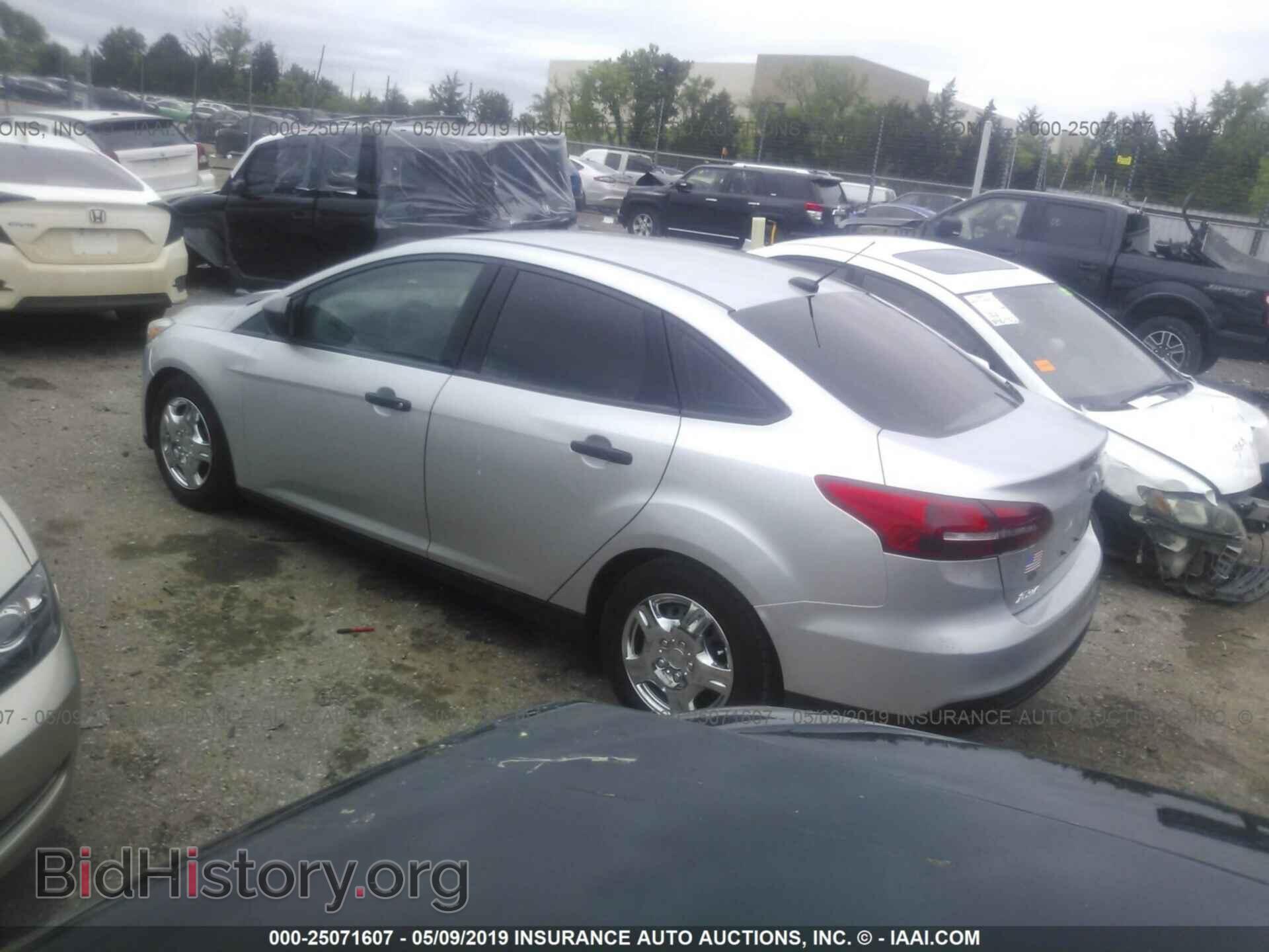 2017 FORD FOCUS - VIN: 1FADP3E21HL307797 - Фото 3