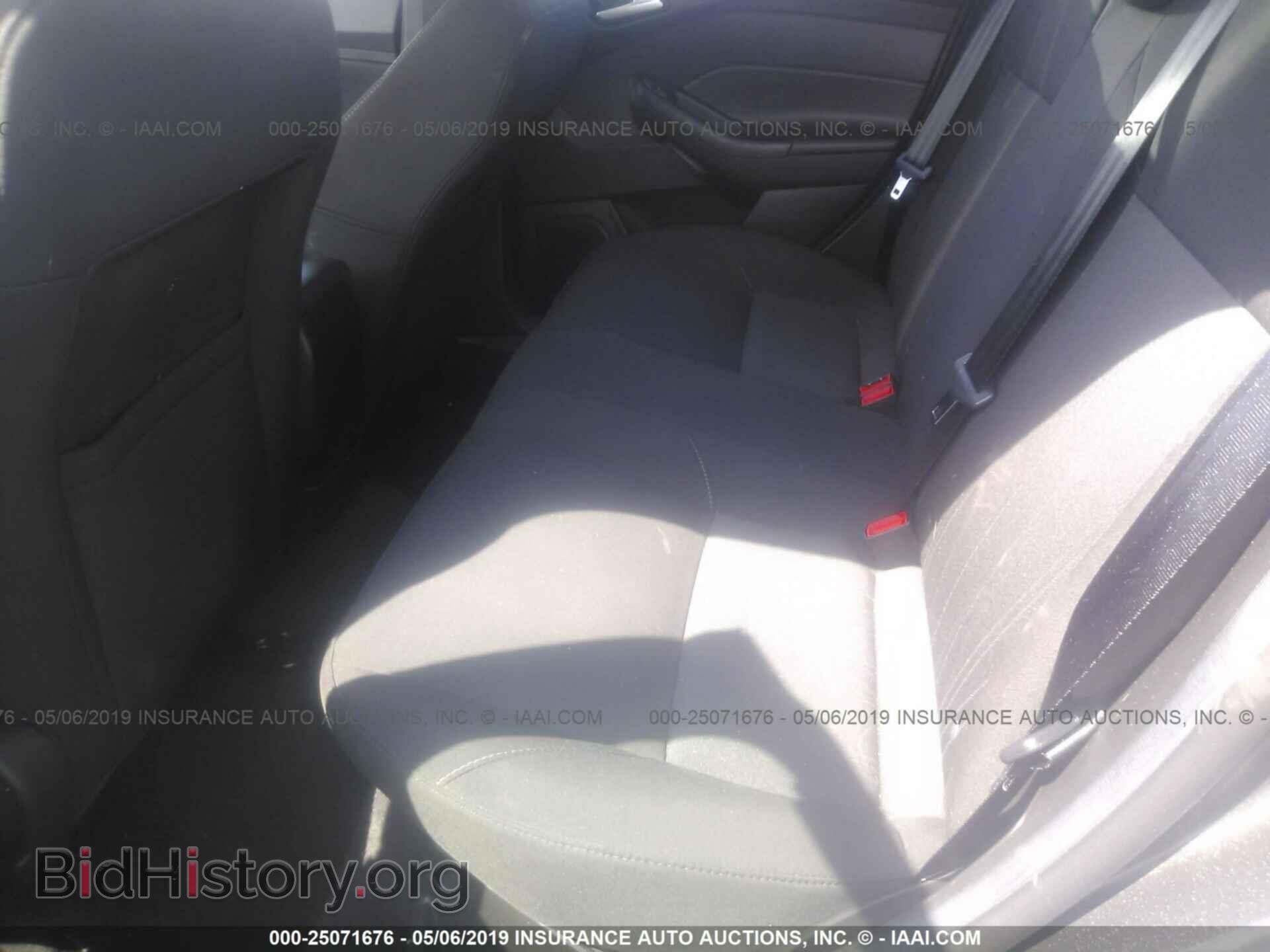 2016 FORD FOCUS - VIN: 1FADP3F25GL404174 - Фото 8