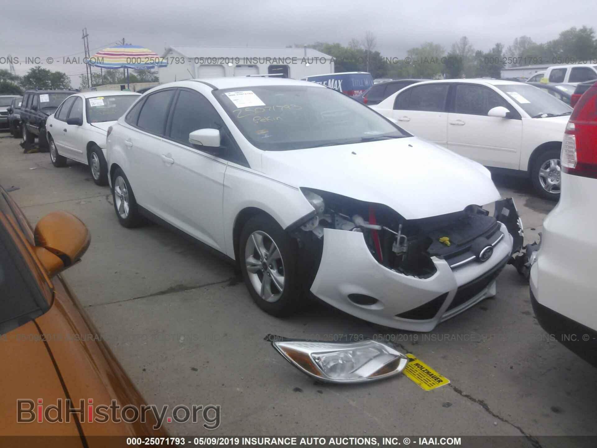 Фотография 1FADP3F27EL130926 - FORD FOCUS 2014