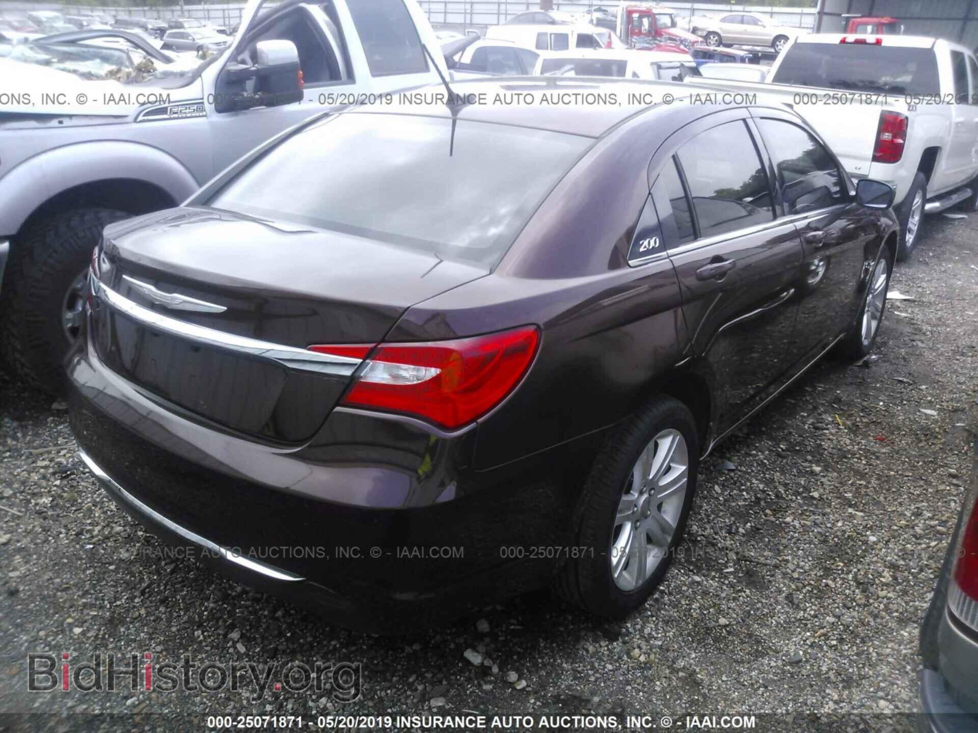2013 CHRYSLER 200 - VIN: 1C3CCBBB3DN674509 - Photo 4