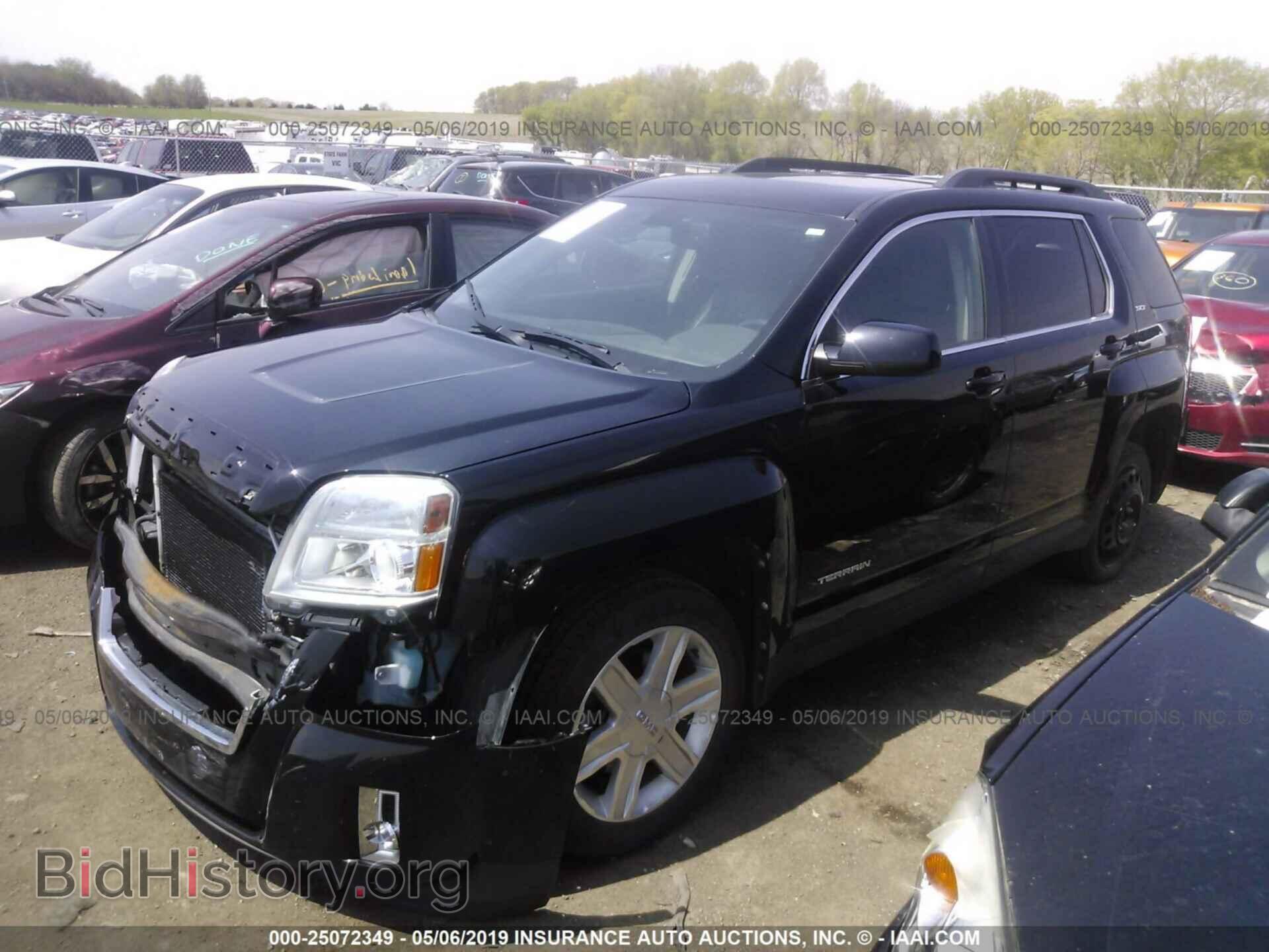 2011 GMC TERRAIN - VIN: 2CTFLVEC2B6332909 - Photo 2