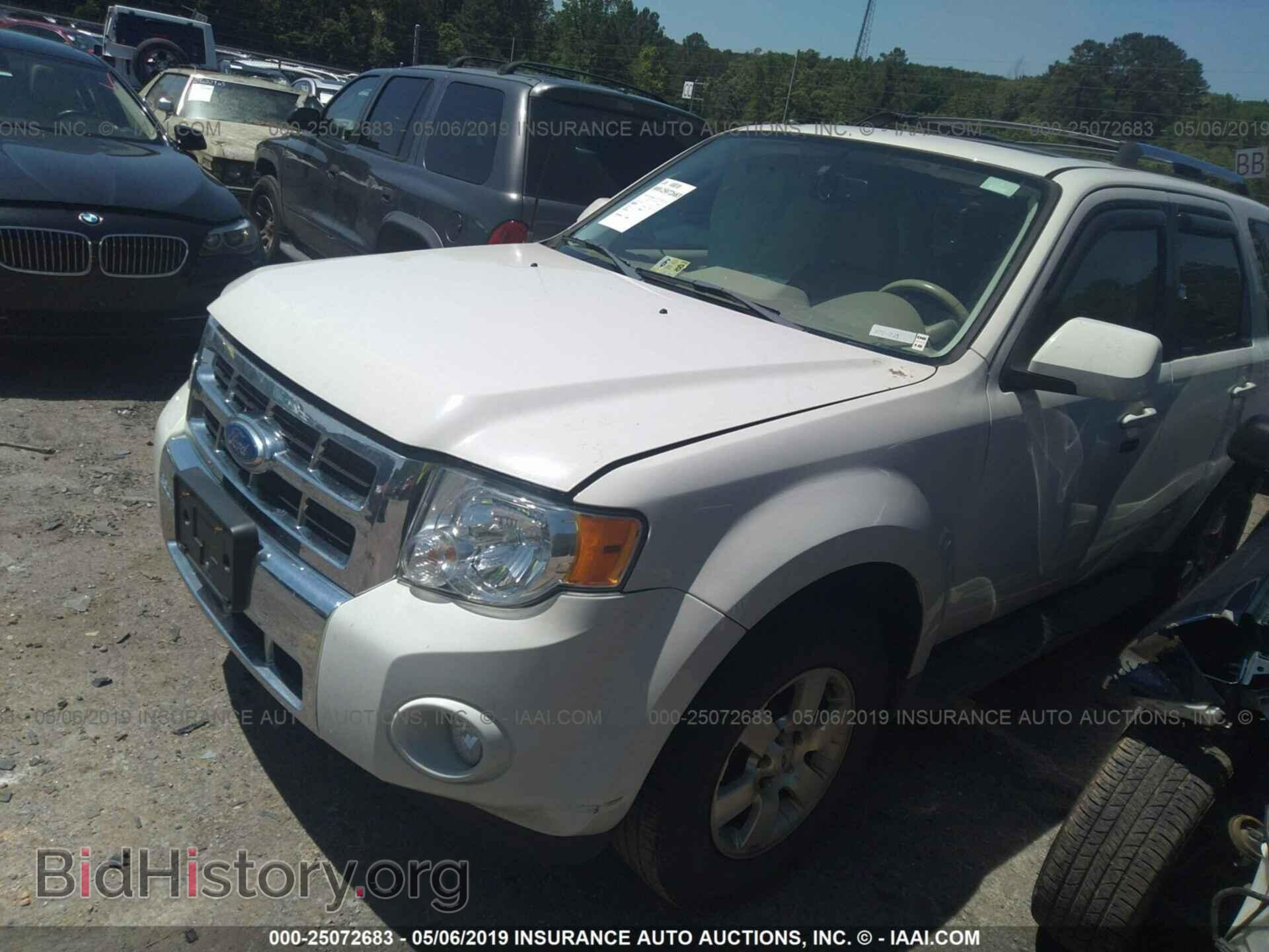 2011 FORD ESCAPE - VIN: 1FMCU0EG2BKC70471 - Фото 2