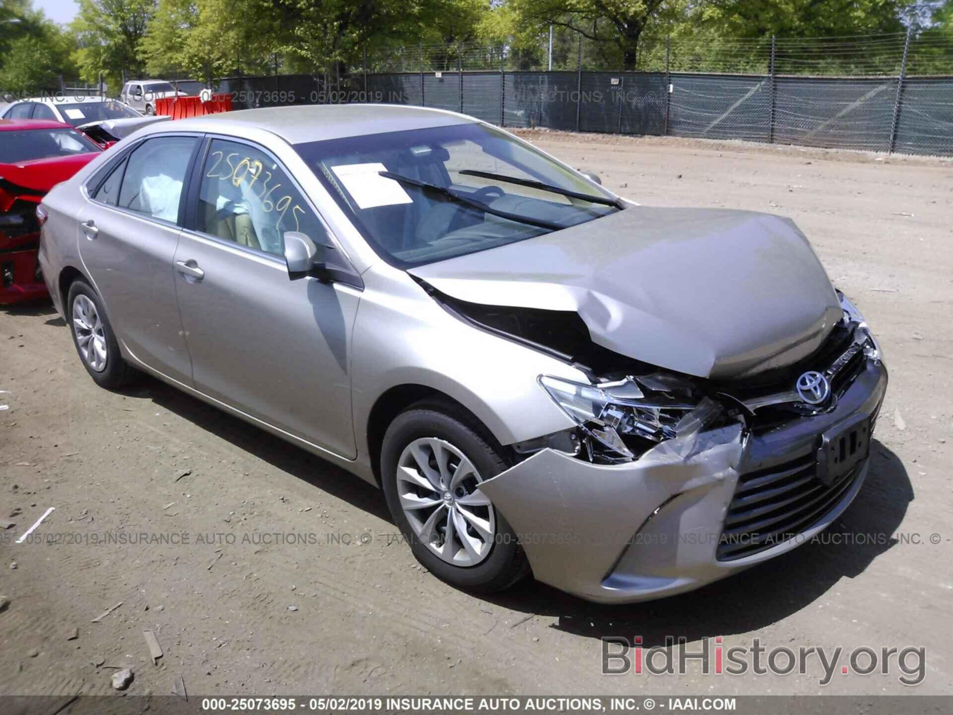 Photo 4T1BF1FK6HU290119 - TOYOTA CAMRY 2017