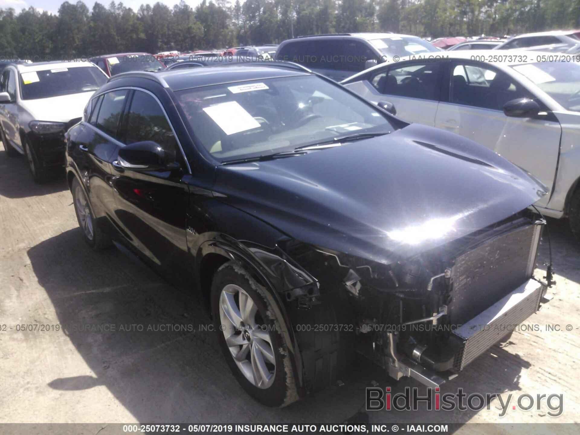 Photo SJKCH5CP9KA010788 - INFINITI QX30 2019