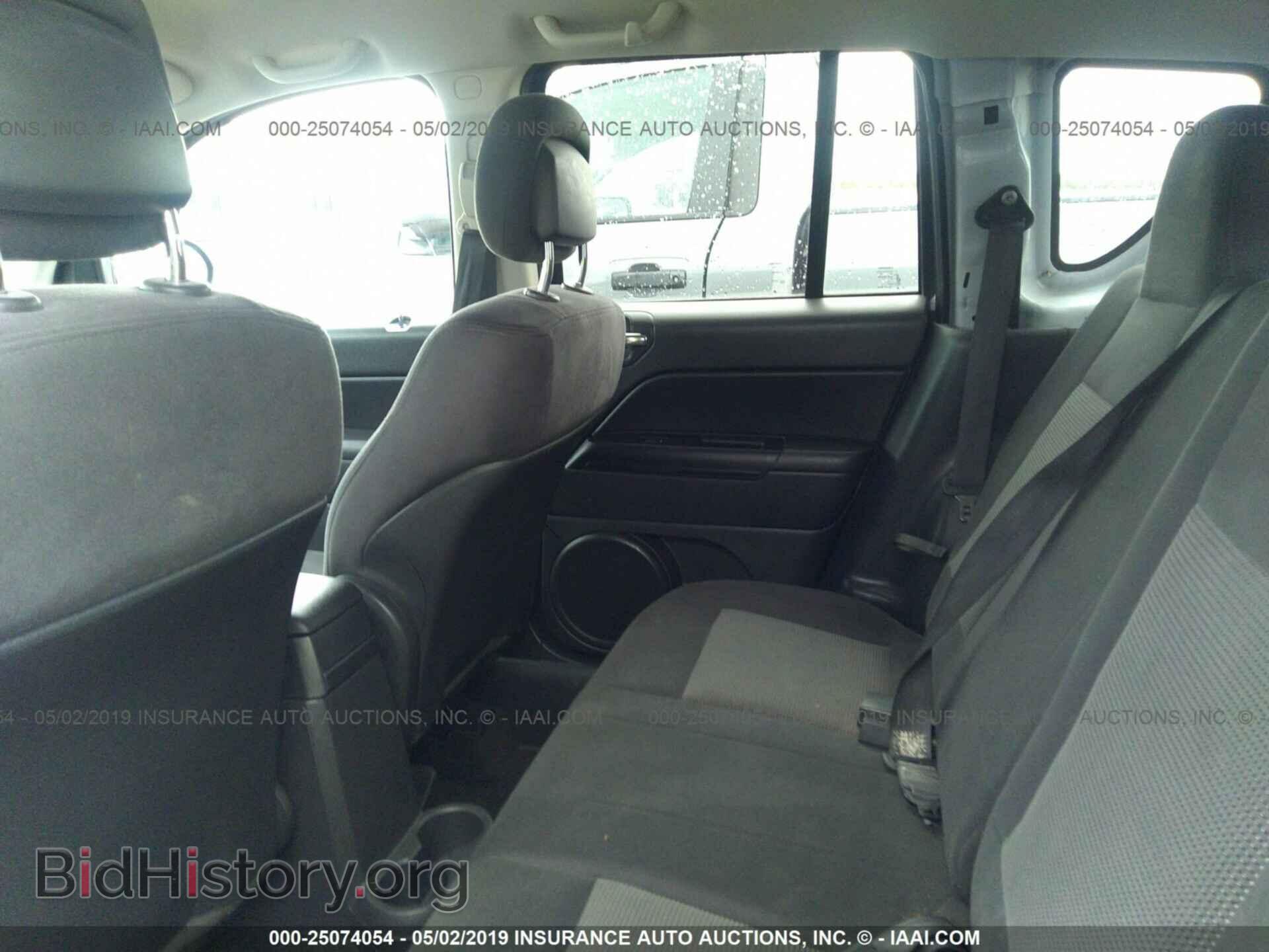 2011 JEEP COMPASS - VIN: 1J4NF1FB5BD239178 - Фото 8