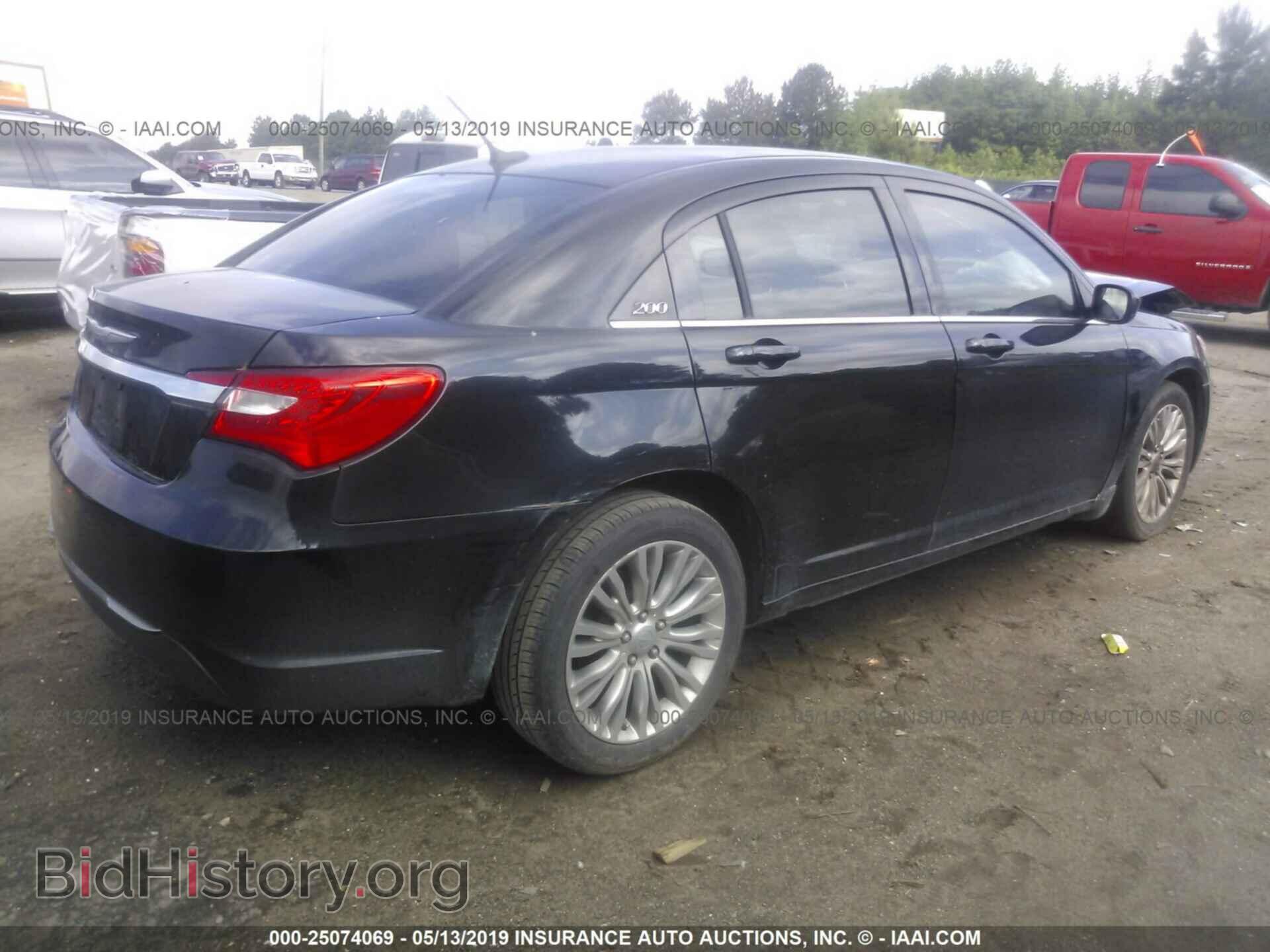 2012 CHRYSLER 200 - VIN: 1C3CCBAB5CN105550 - Фото 4