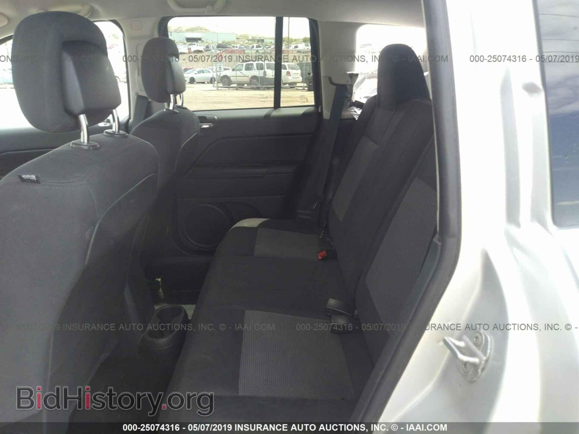 2011 JEEP COMPASS - VIN: 1J4NT1FB1BD156873 - Фото 8